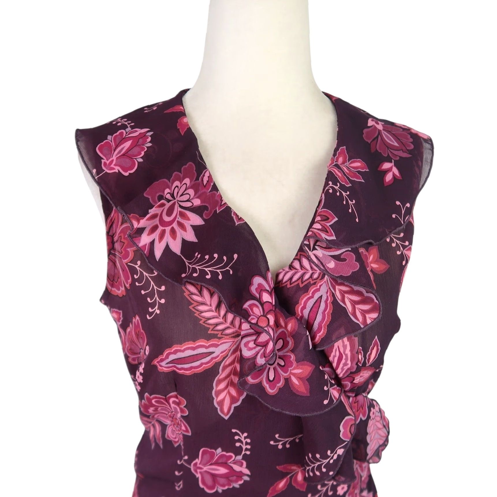 Vintage VINTAGE New York & Company Blouse Womens S Sleeveless Wrap Floral Purple Pink Ruffle Tie Top Size S / US 4 / IT 40 - 2 Thumbnail