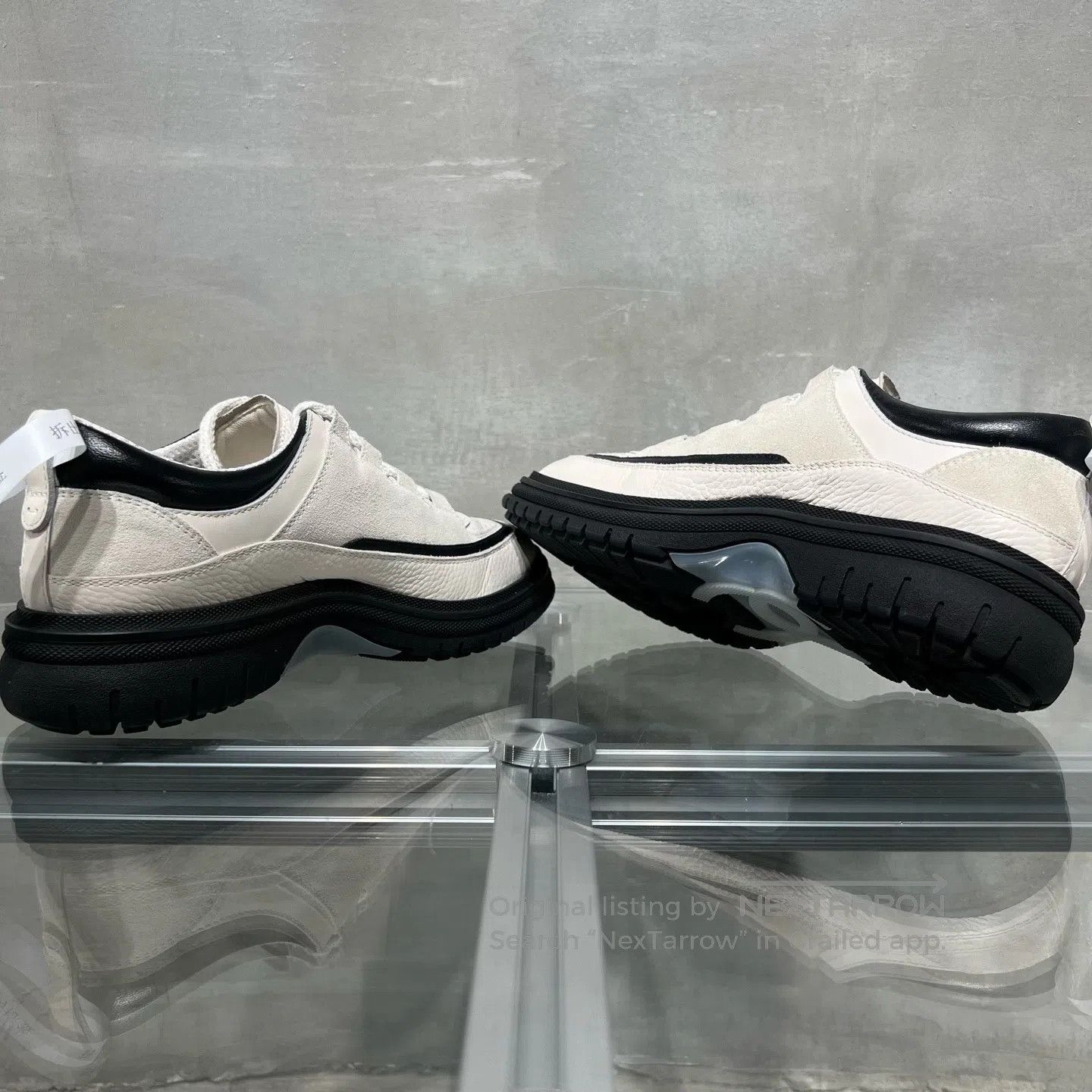 Chanel Chanel 25B Bestseller: Black and White Spliced Leather Thi Size US 8.5 / IT 38.5 - 5 Thumbnail