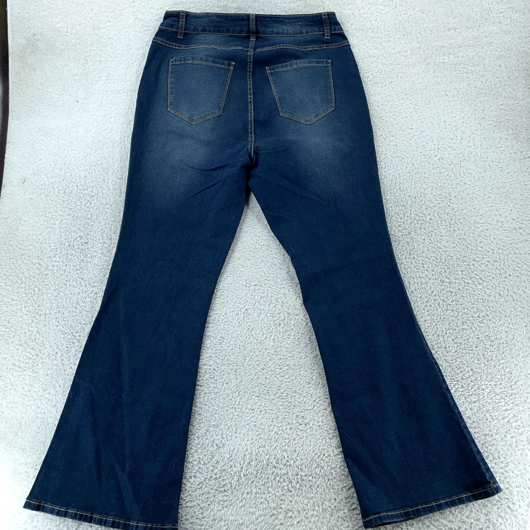 Vintage BloomChic Jeans Womens 14 Dark Wash Bootcut Stretch Denim Zip Fly 34x29 Blue Jeans Womens Bootscut Stretch Denim Zip Fly 34x29 Size 36" / US 14 / IT 50 - 4 Thumbnail