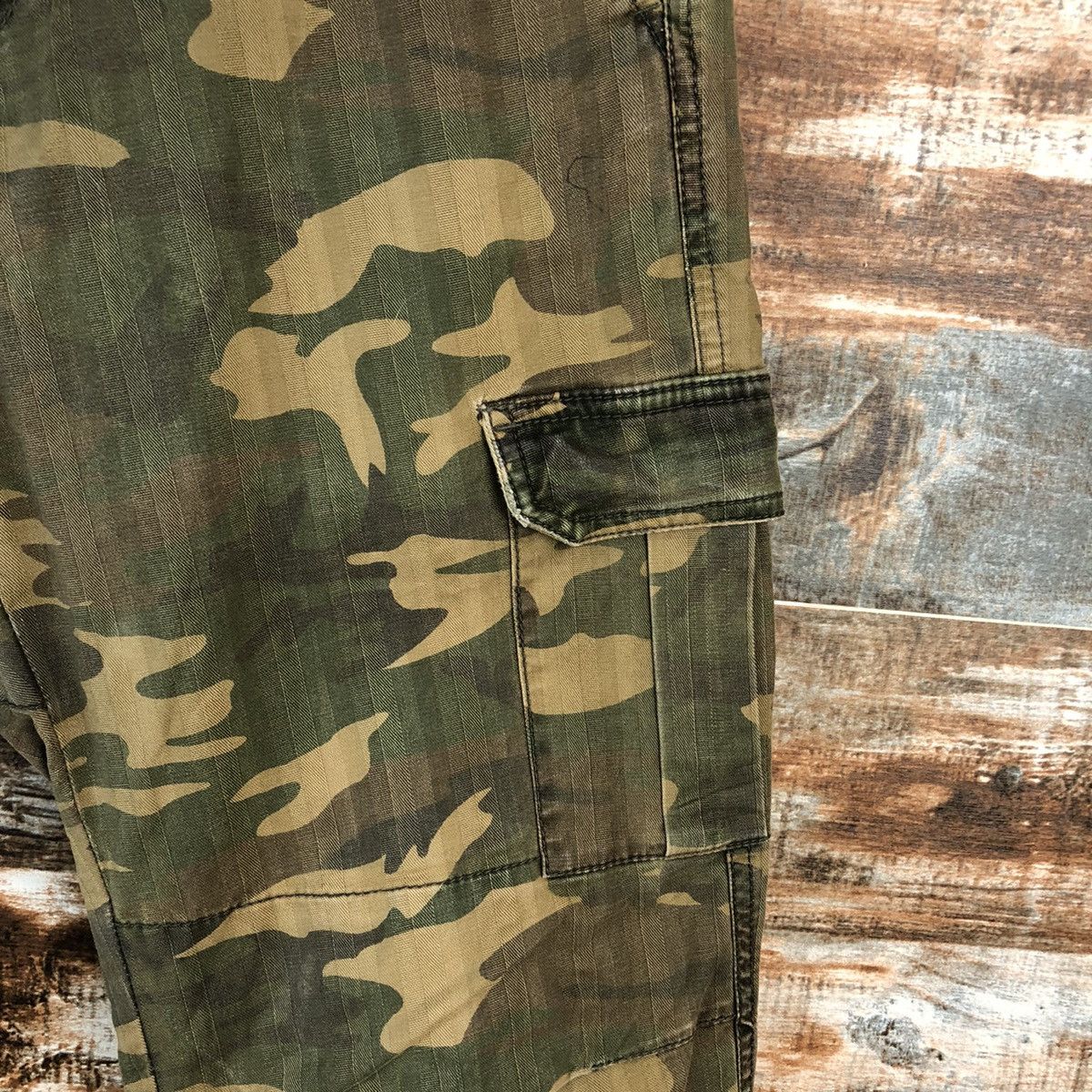 Japanese Brand DLL Ships Green Camo Cargo Multipocket Pants #C760 Size US 28 / EU 44 - 9 Thumbnail