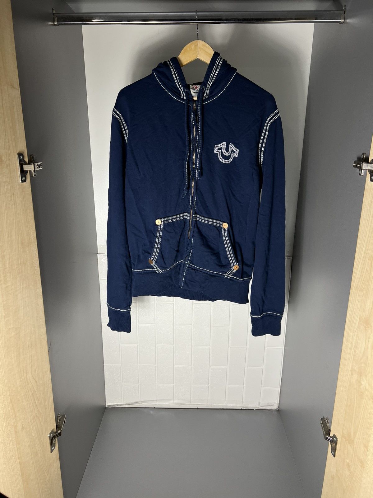 True Religion VINTAGE TRUE RELIGION ZIP HOODIE DESIGNER JAPAN STYLE Y2K Size US L / EU 52-54 / 3 - 1 Thumbnail