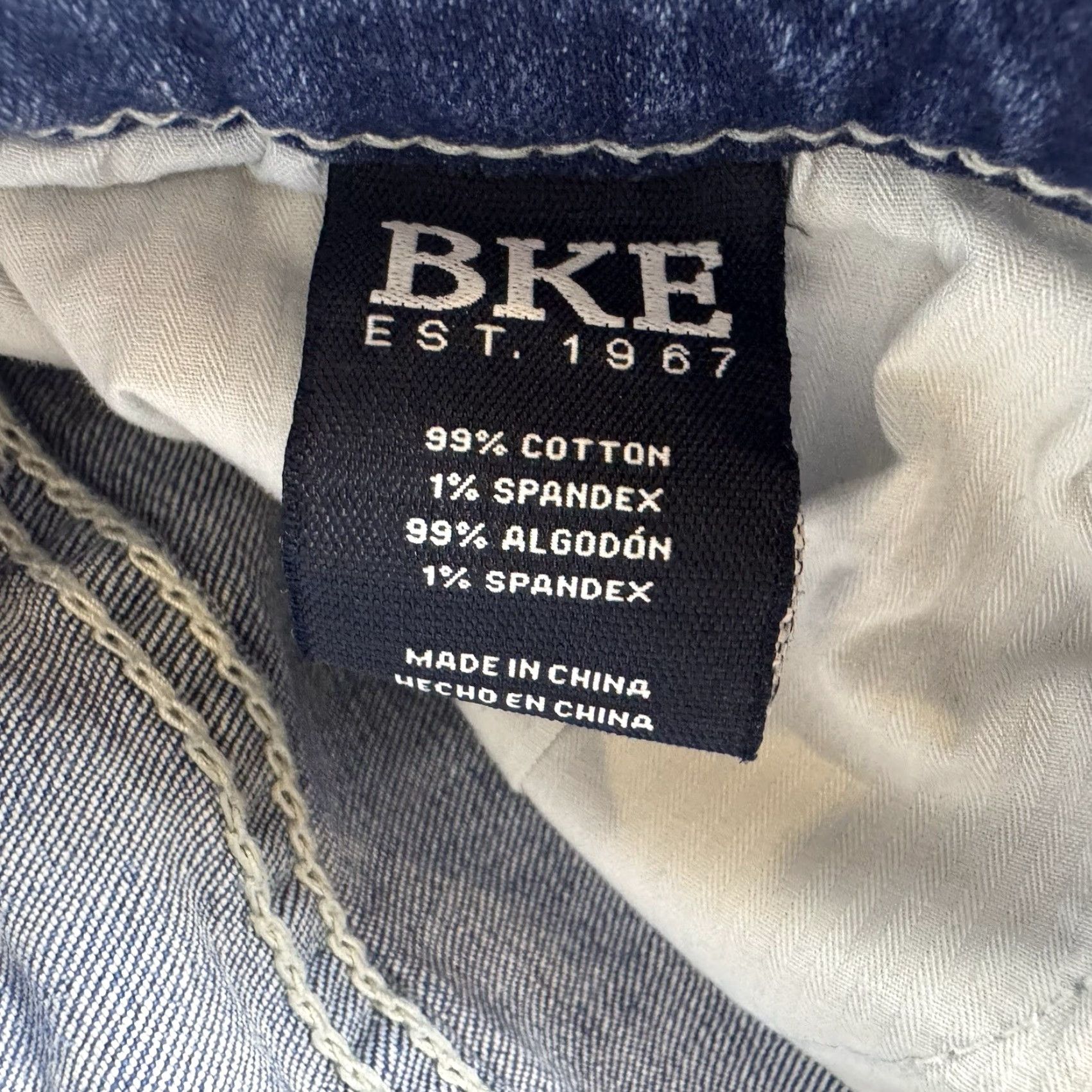 BKE BKE Jeans Mens 30x32 Straight Buckle Whisker Medium Distressed Denim Cowboy Shirt Size US 30 / EU 46 - 7 Thumbnail