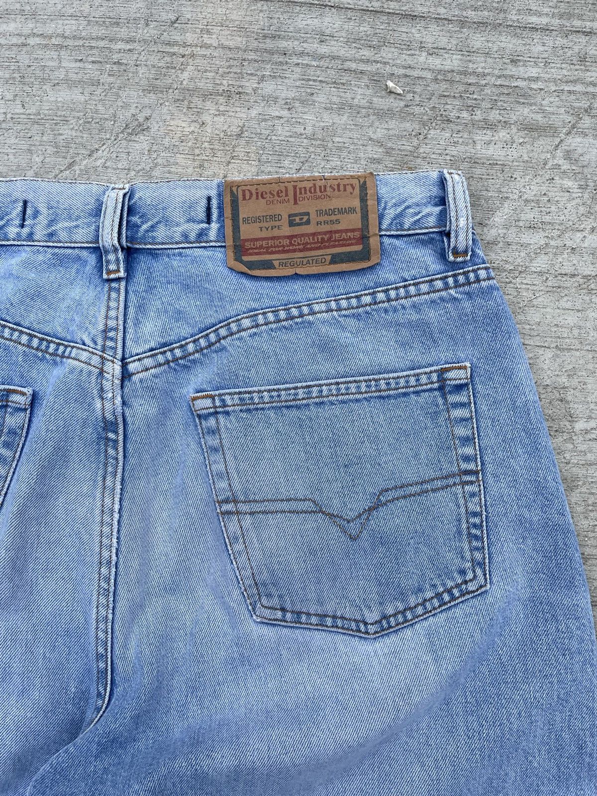 Diesel × Vintage Vintage Diesel jeans stacked jeans Size US 34 / EU 50 - 4 Thumbnail