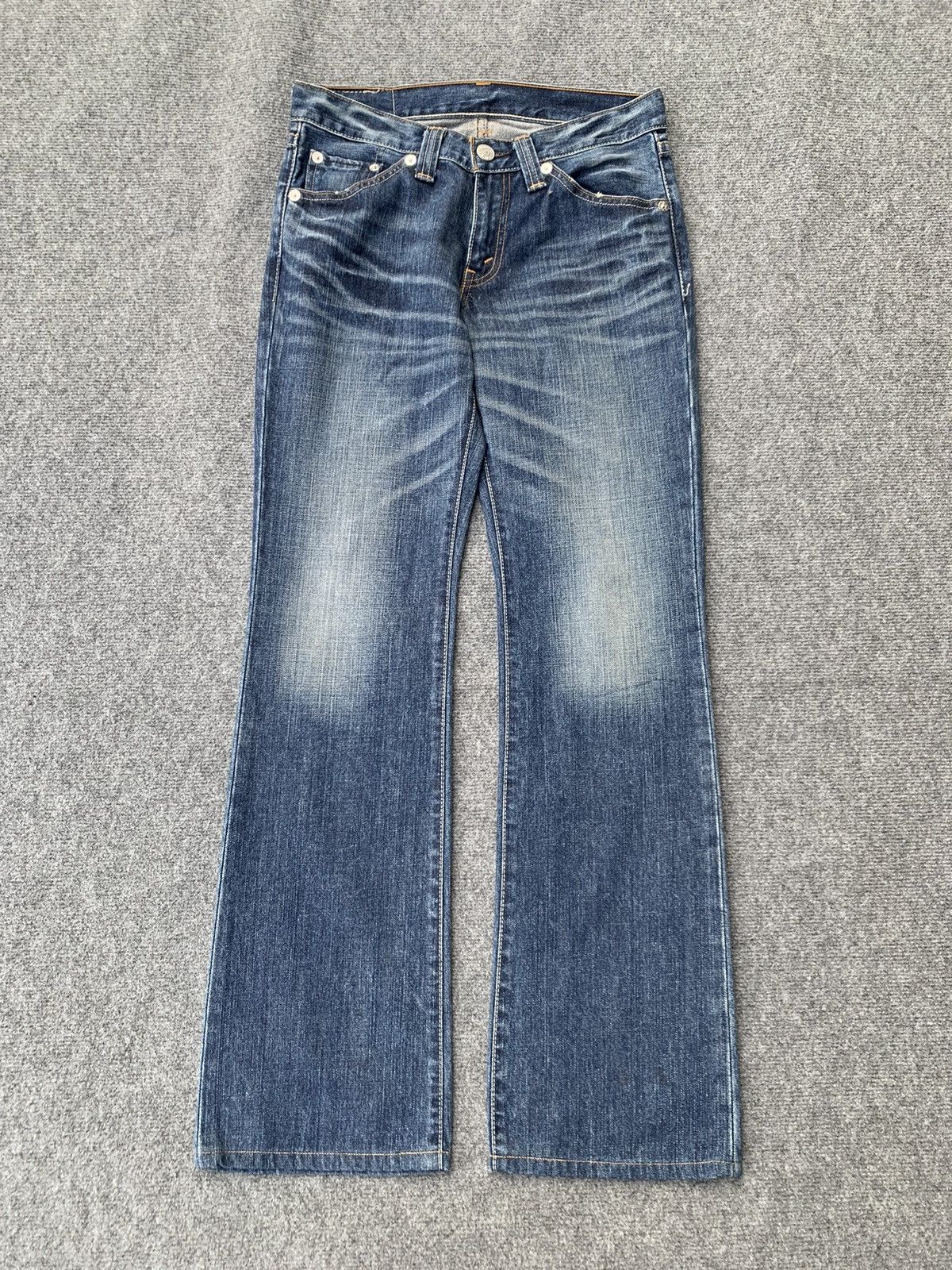 Levi's Flare Levi's 708 Rare model. Size US 32 / EU 48 - 3 Thumbnail