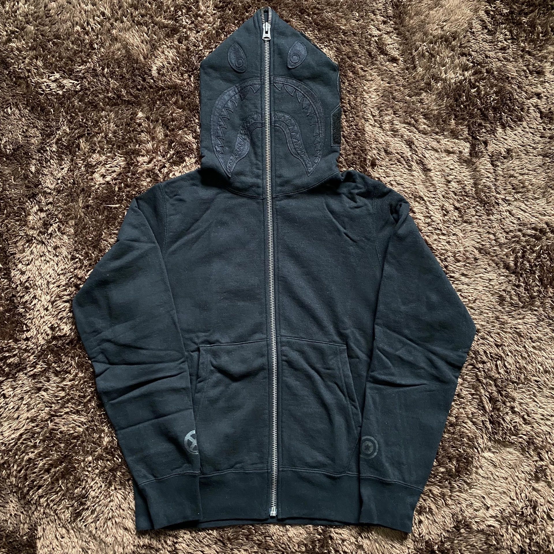 Bape Bape Shark Black Hoodie m Men Size US M / EU 48-50 / 2 - 1 Thumbnail