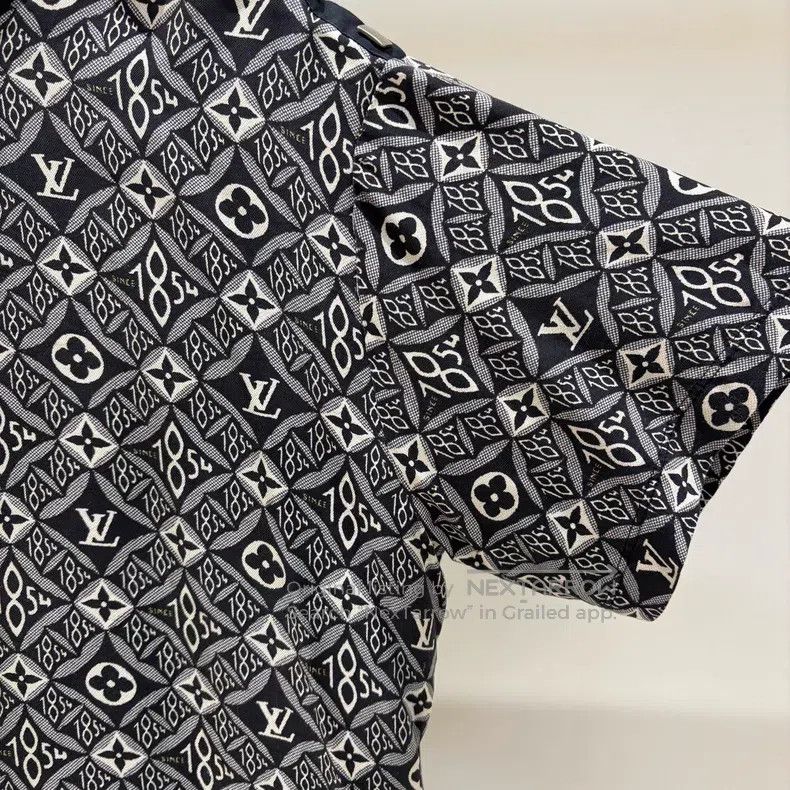 Other Louis Vuitton 1854 full print print printed knitted short Size US S / EU 44-46 / 1 - 4 Thumbnail