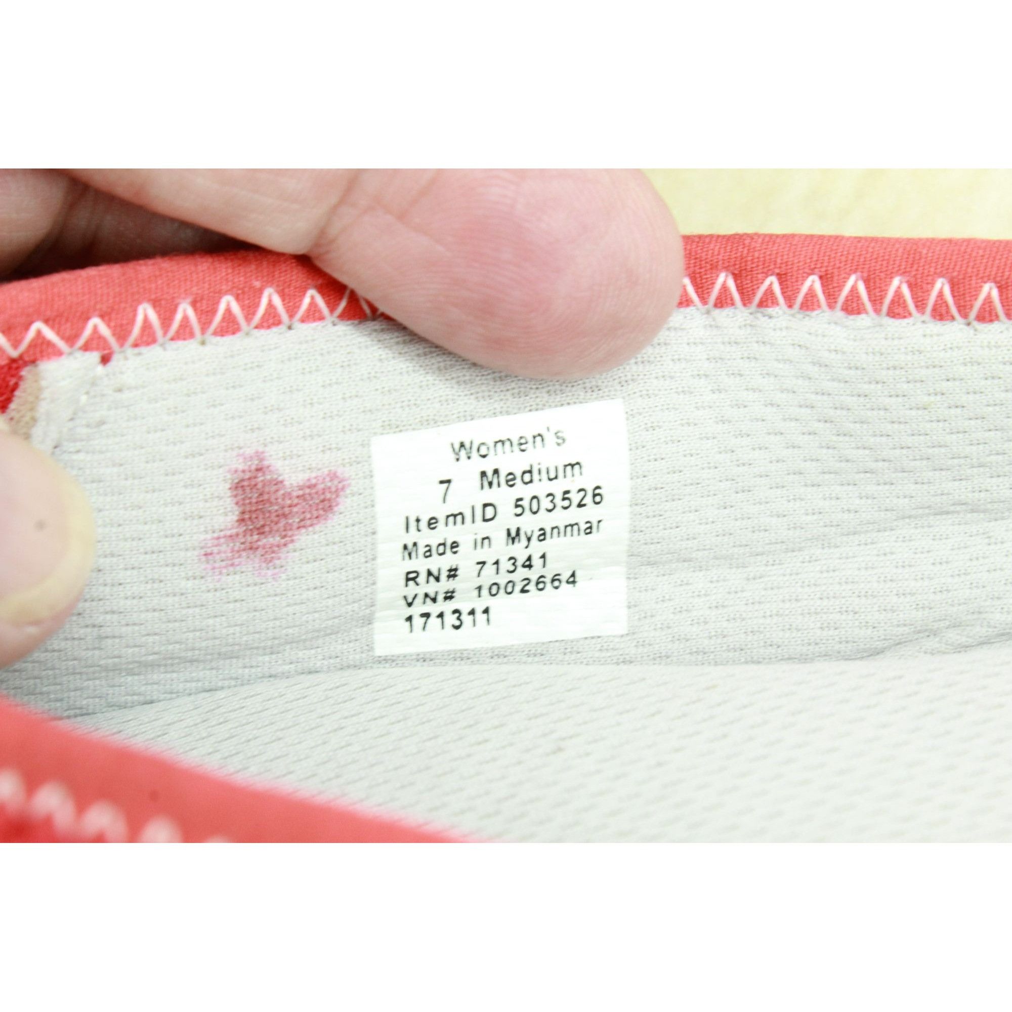 L.L. Bean LL Bean Women's Comfort Casual Ballet Flat Shoes Size US 7 / IT 37 - 8 Thumbnail