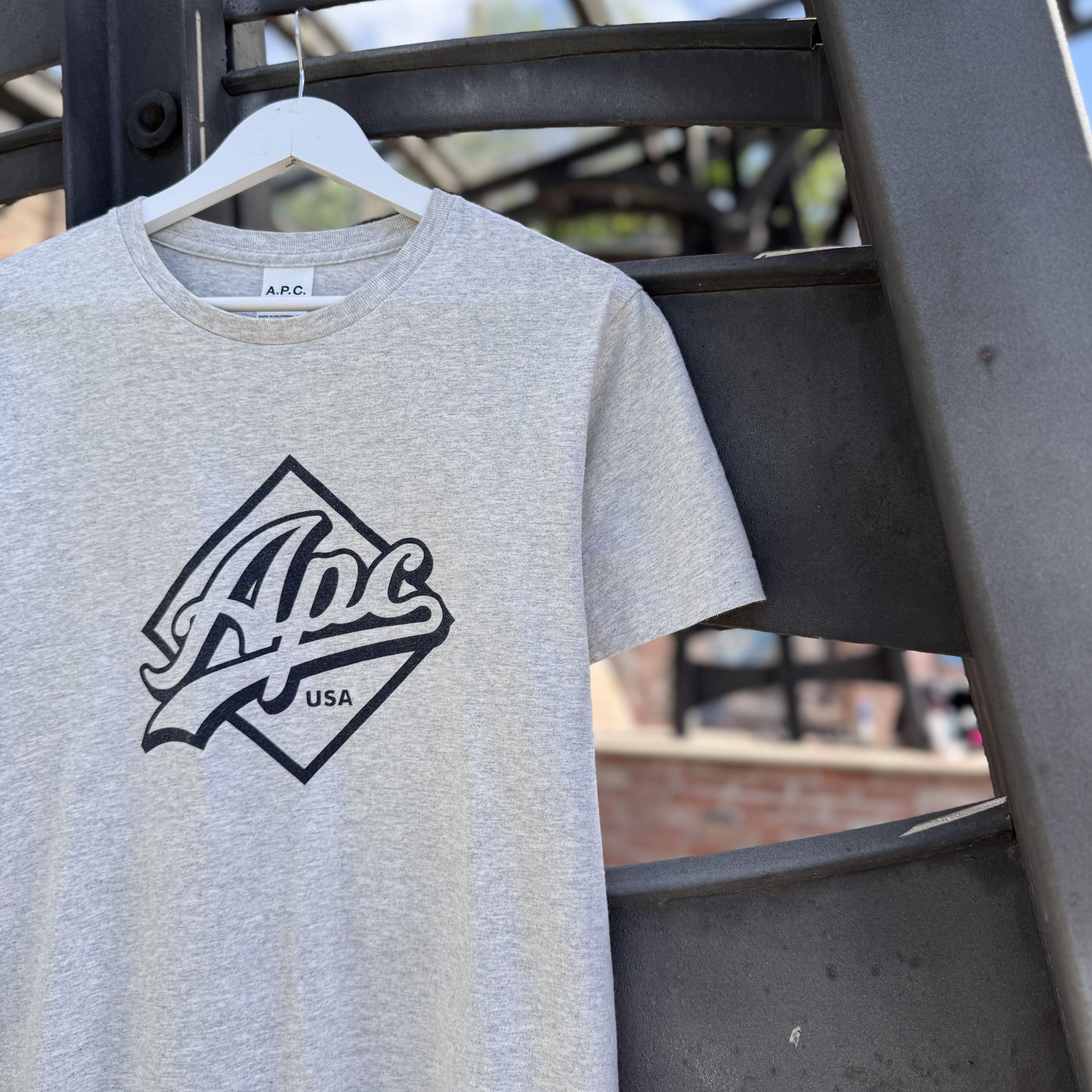 A.P.C. A.P.C. USA T shirt size M Size US S / EU 44-46 / 1 - 2 Thumbnail