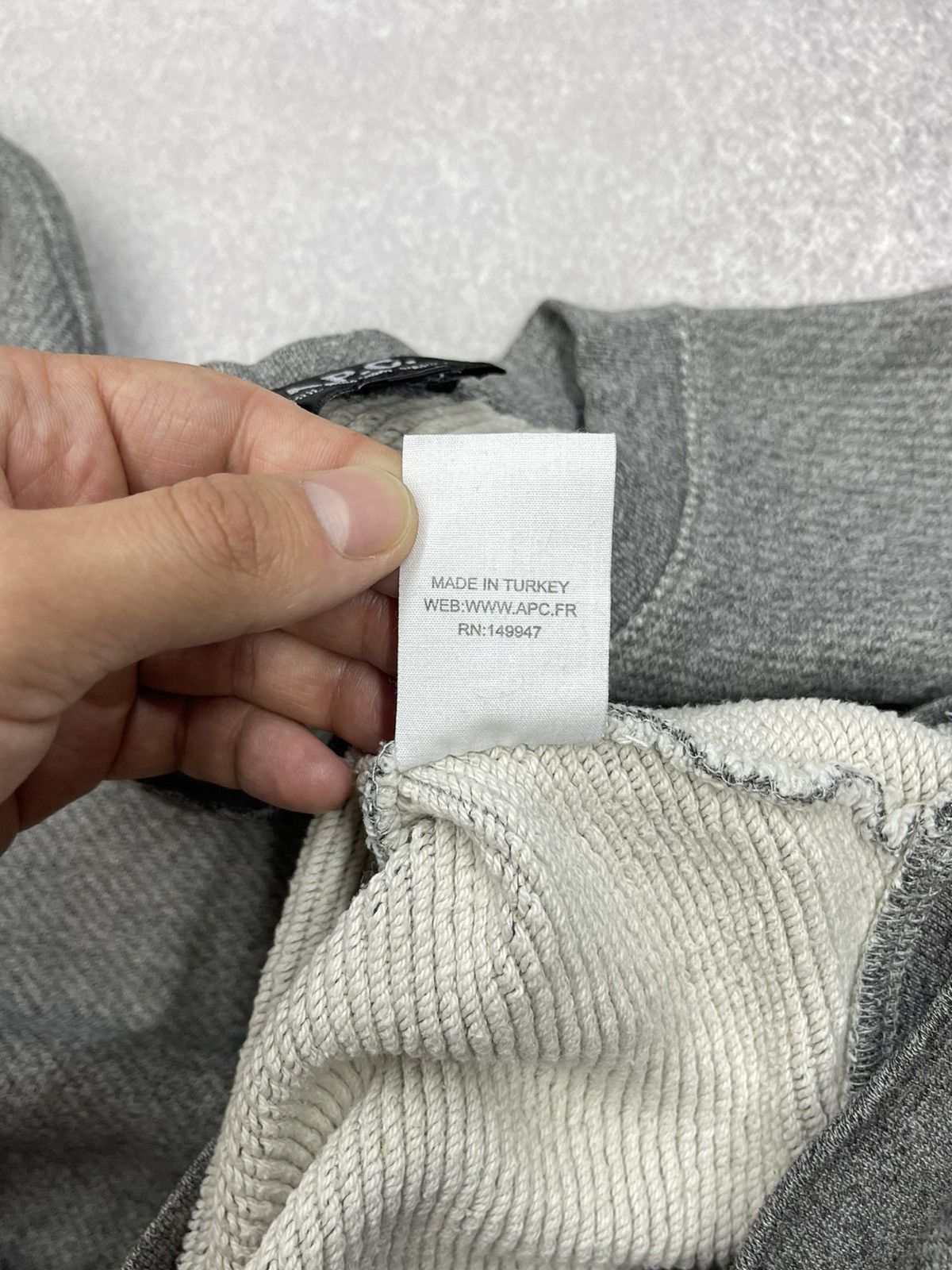 A.P.C. Mens APC Rue Madame Paris Grey Sweatshirt Size US M / EU 48-50 / 2 - 6 Thumbnail