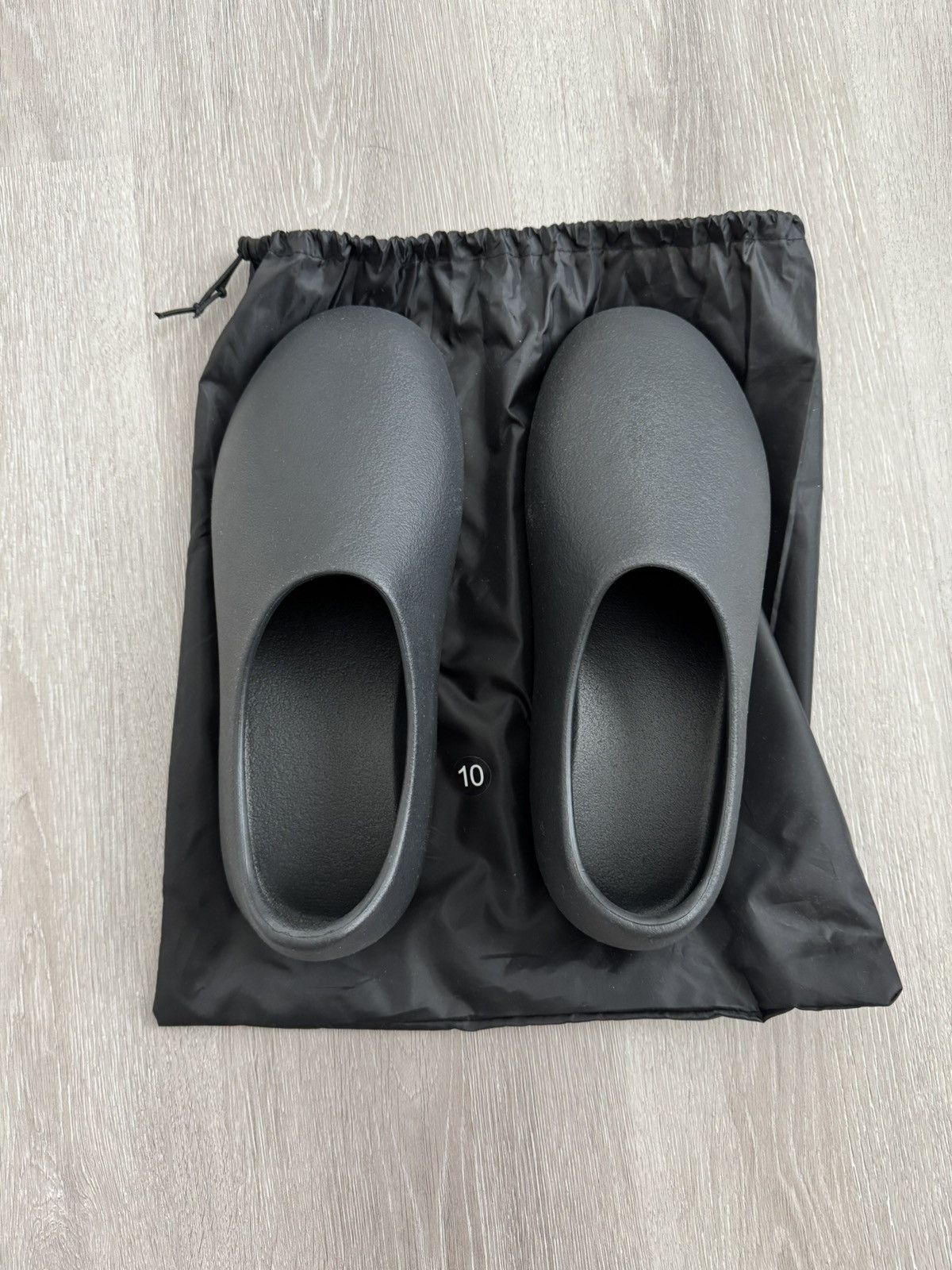 Yeezy Yzy SL-01 Slip On Size US 10 / EU 43 - 3 Thumbnail