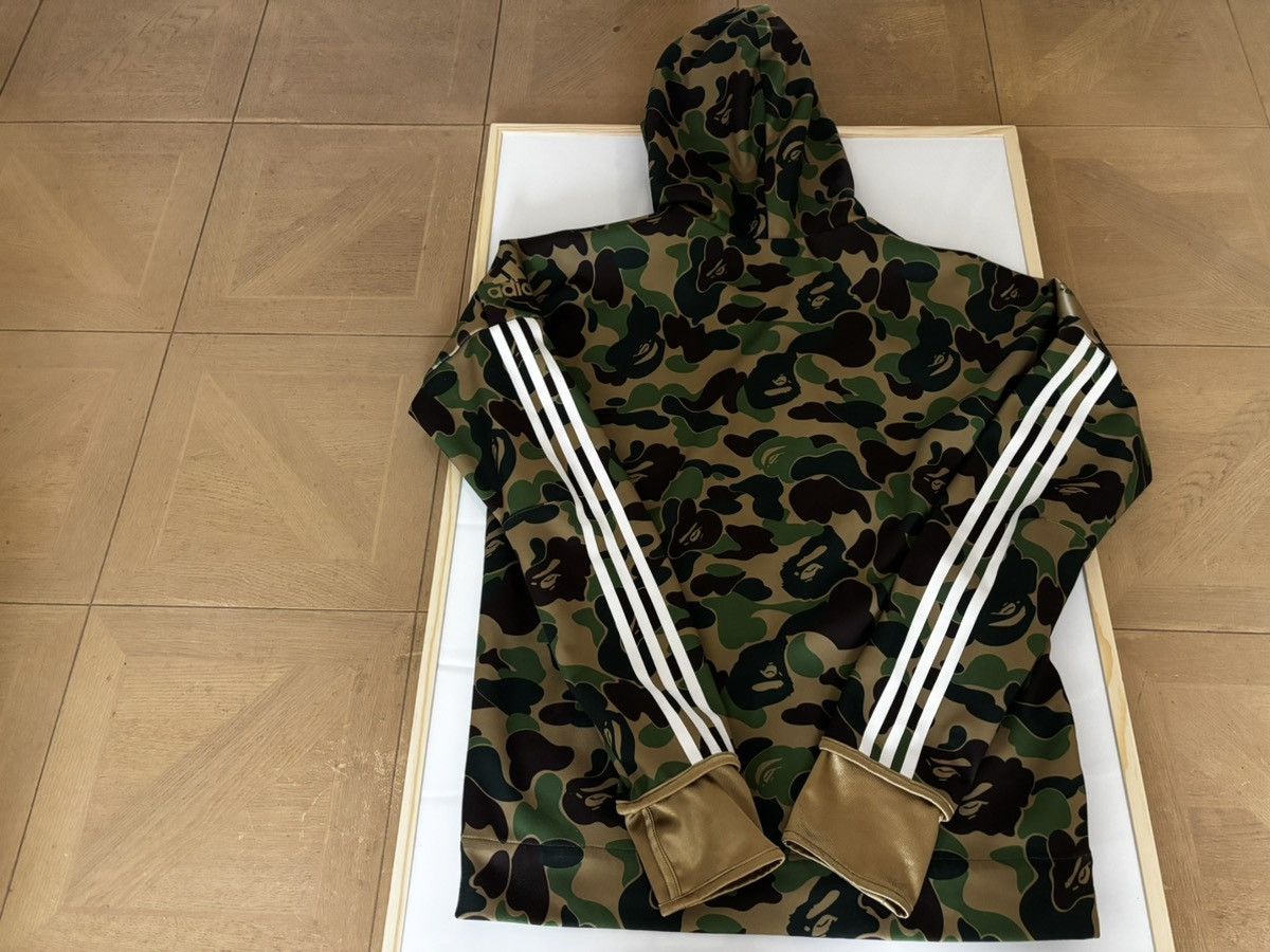 Adidas × Bape Authentic ape bape x adidas green camo shark hoodie M used Size US M / EU 48-50 / 2 - 12 Thumbnail