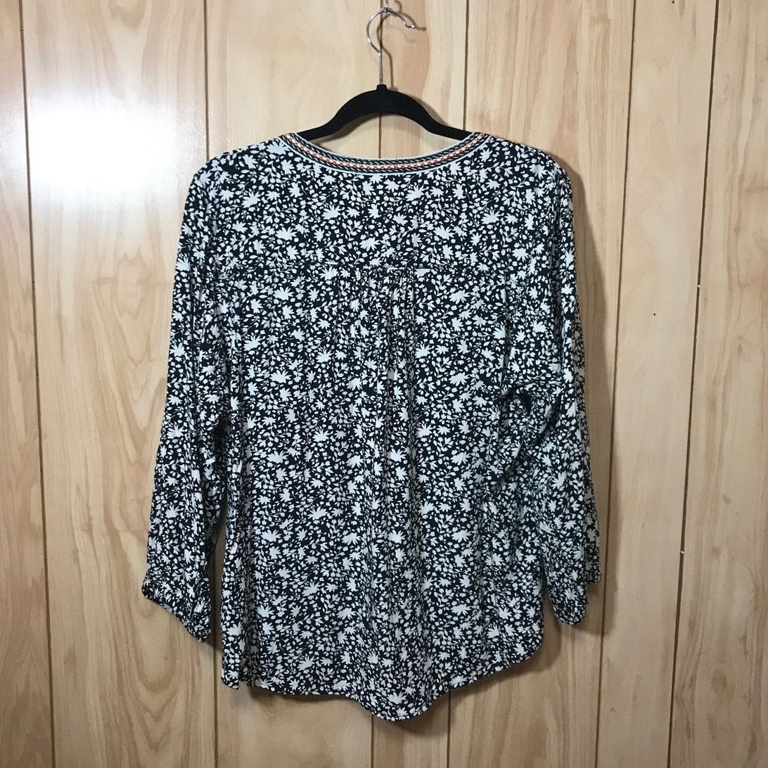 Other Daniel Rainn Tie Closure Round Neck Long Sleeve Top Size L / US 10 / IT 46 - 2 Thumbnail