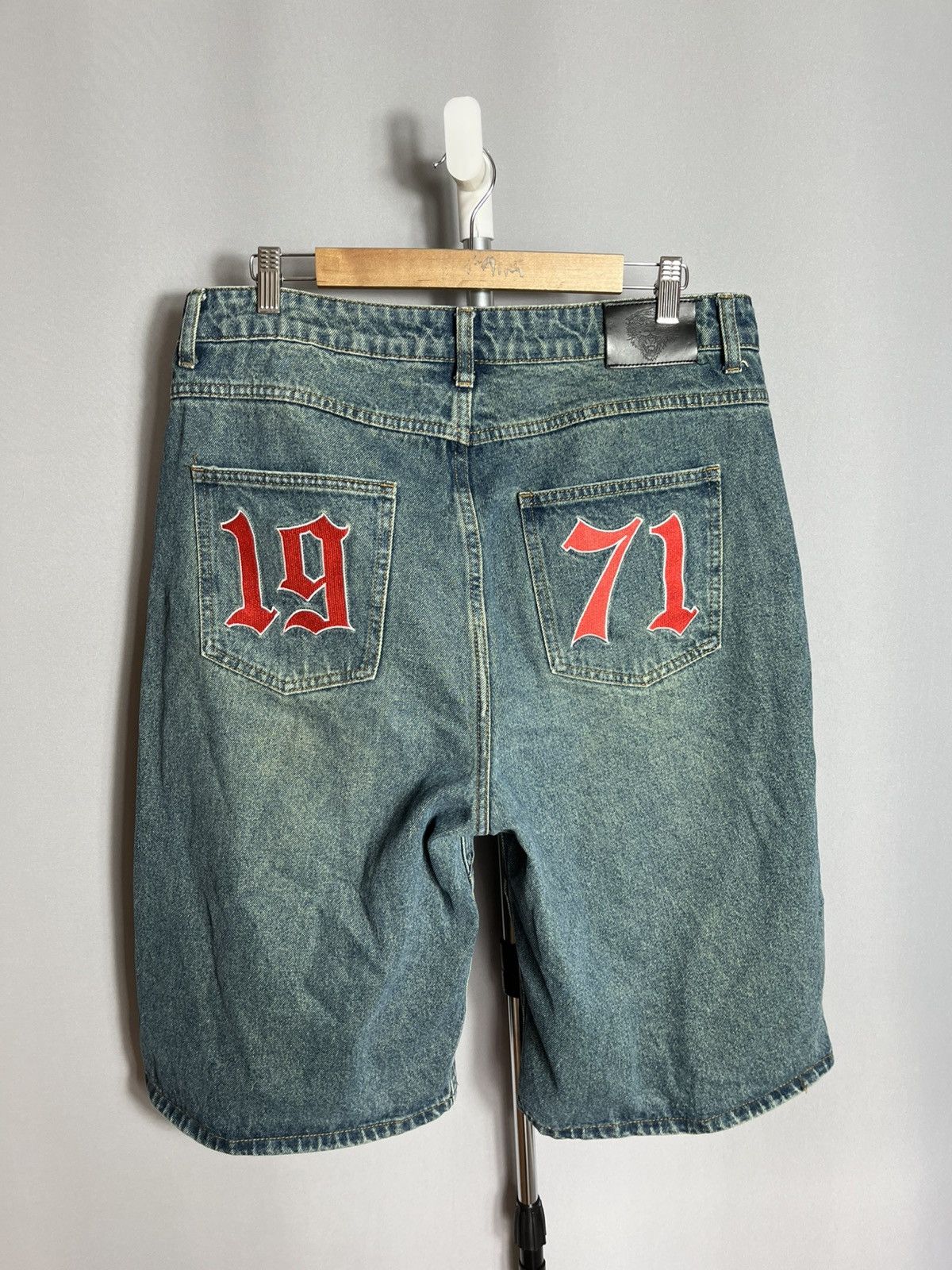 Ed Hardy Ed Hardy x Urban Outfitters shorts denim 1971 mens jeans Size US 32 / EU 48 - 4 Thumbnail