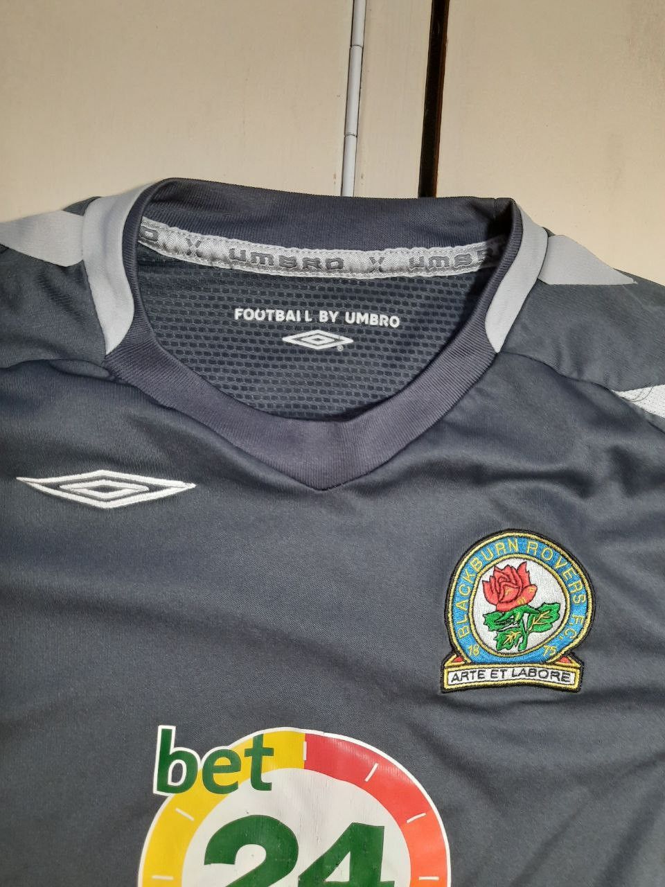 Umbro Umbro Blackburn Rovers Jersey 2007-2008 Junior size LB Size US XS / EU 42 / 0 - 5 Thumbnail