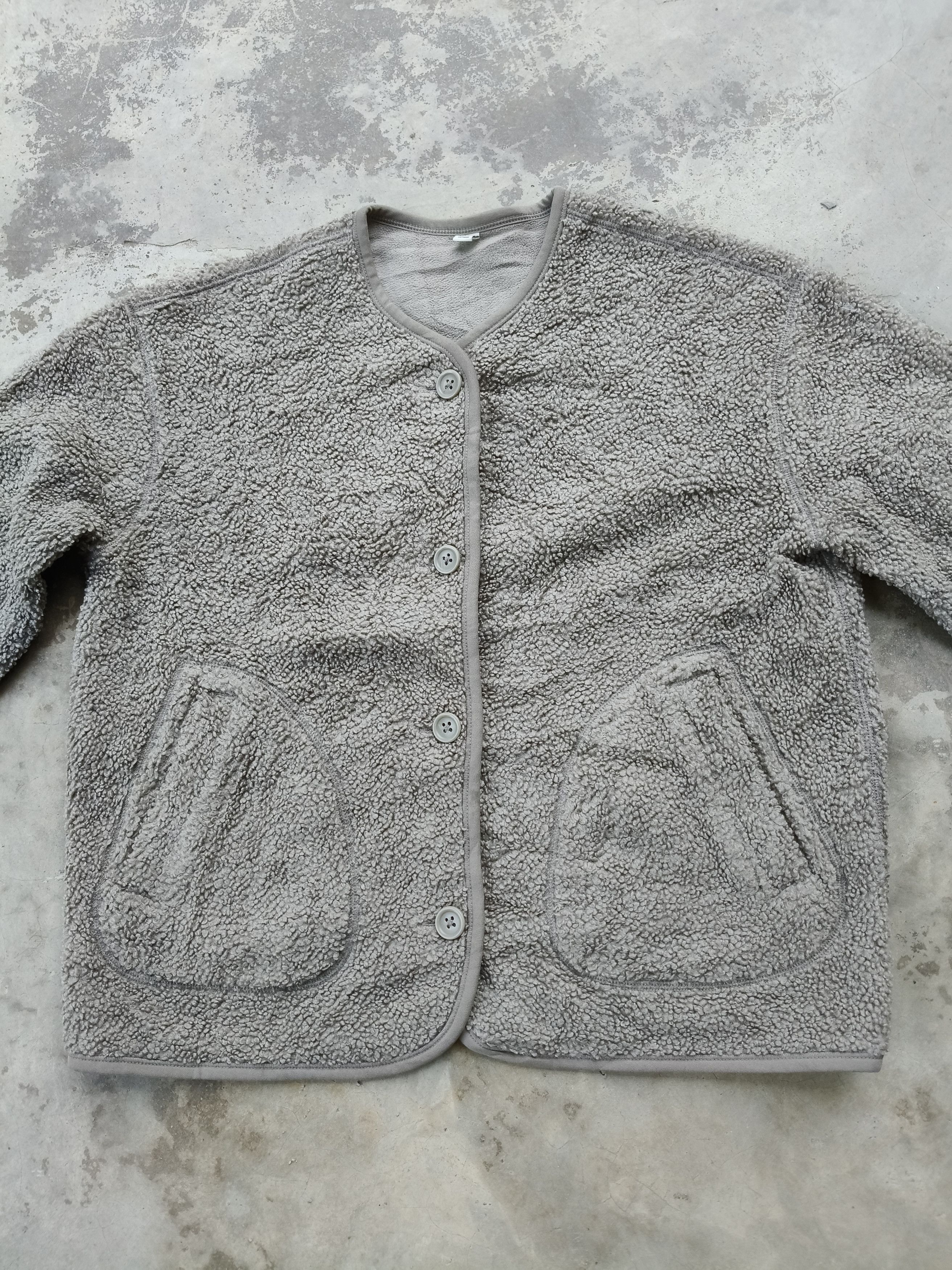 Uniqlo Uniqlo fleece Button Cardigan Size L / US 10 / IT 46 - 5 Thumbnail