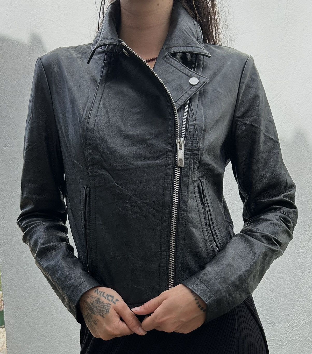 Jacqui e leather jacket sale