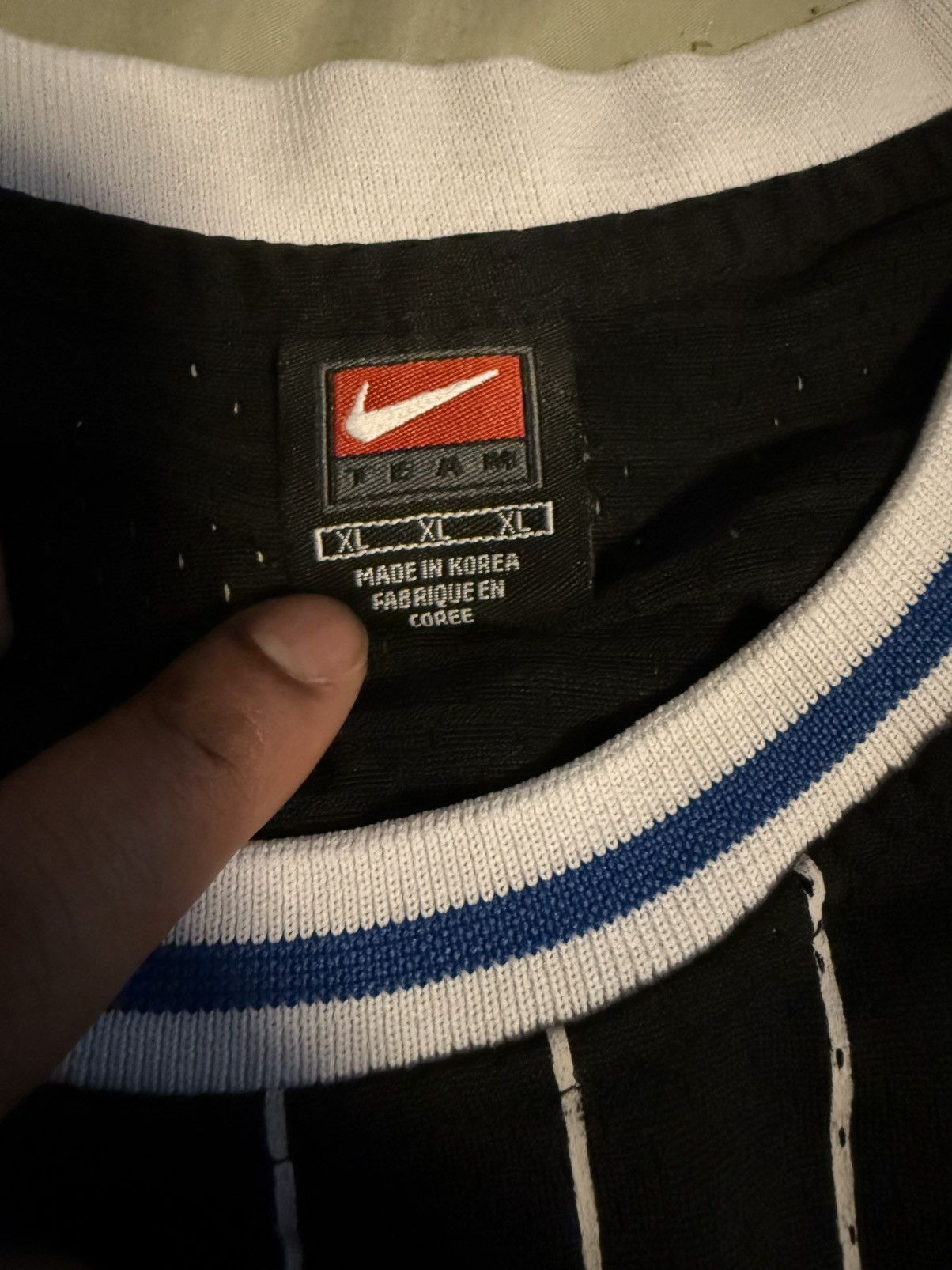 Nike Authentic Nike Vintage Orlando Shaq Jersey Size US XL / EU 56 / 4 - 4 Thumbnail