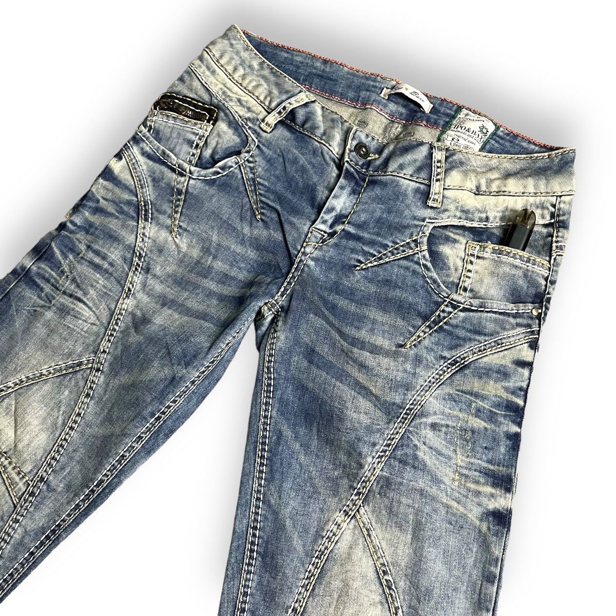 Hysteric Glamour CIPO BAXX WASHED BLEACH SKINNY FIT DENIM PANTS Size 28" / US 6 / IT 42 - 3 Thumbnail