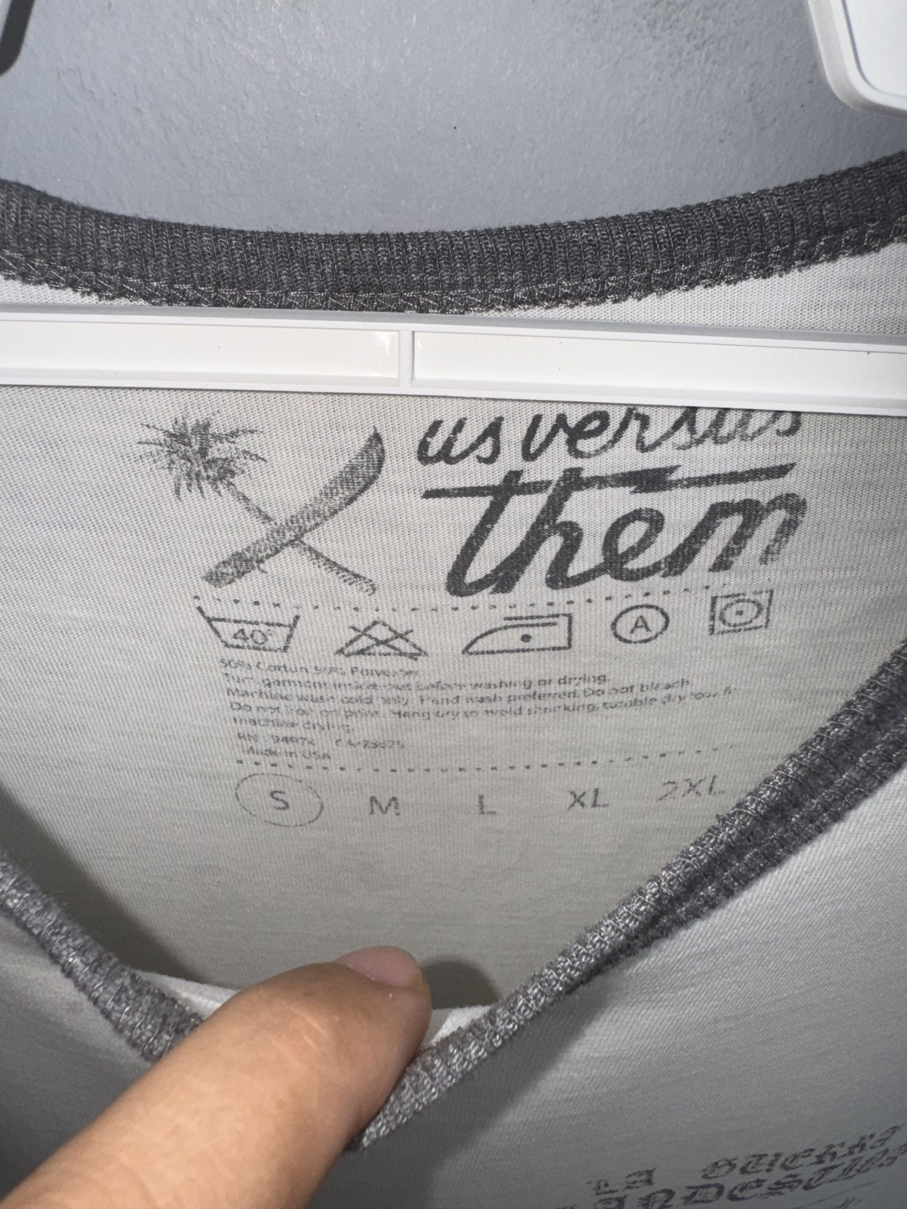 Us Versus Them Us Versus Them 3 Quarter Shirt Size US S / EU 44-46 / 1 - 4 Thumbnail