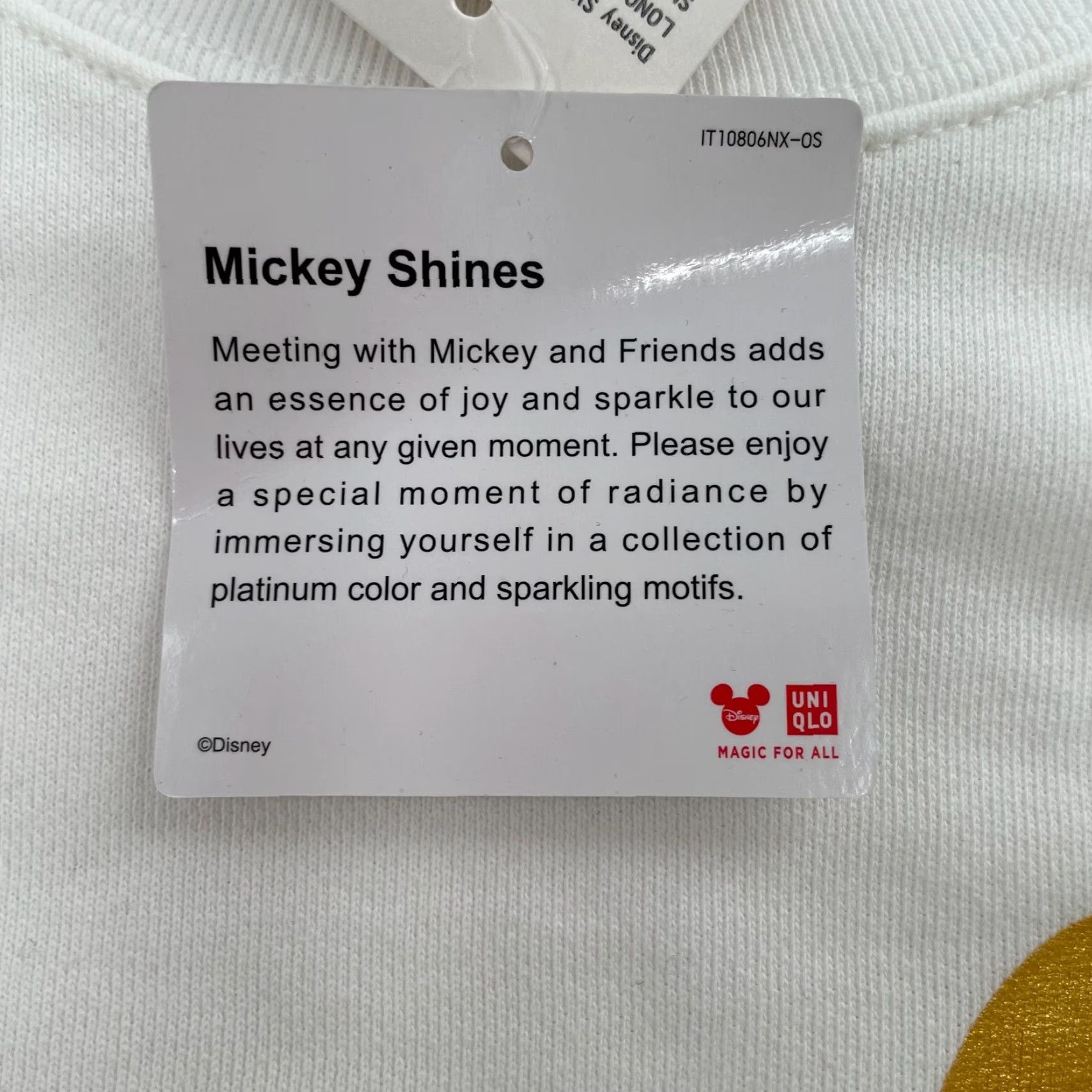 Uniqlo VINTAGE Uniqlo Disney Mickey Mouse Sweater Crew Neck Adult Large White Gold Knit Cotton Unisex Casual Size US L / EU 52-54 / 3 - 7 Thumbnail