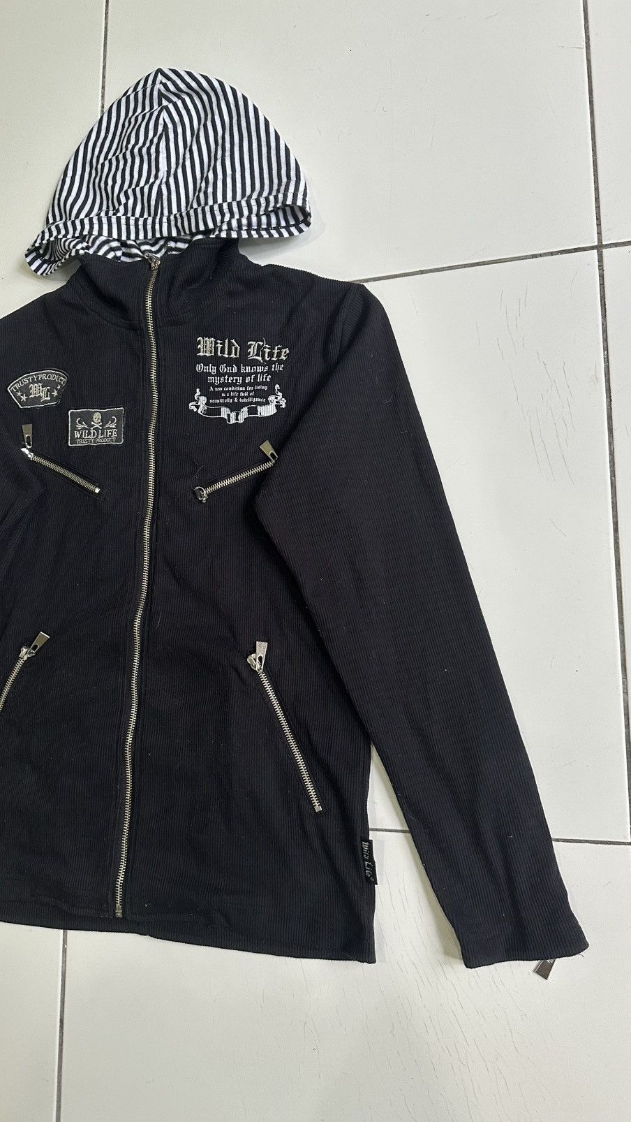 Other WilDlife trusty product black hoodie Size US M / EU 48-50 / 2 - 3 Thumbnail