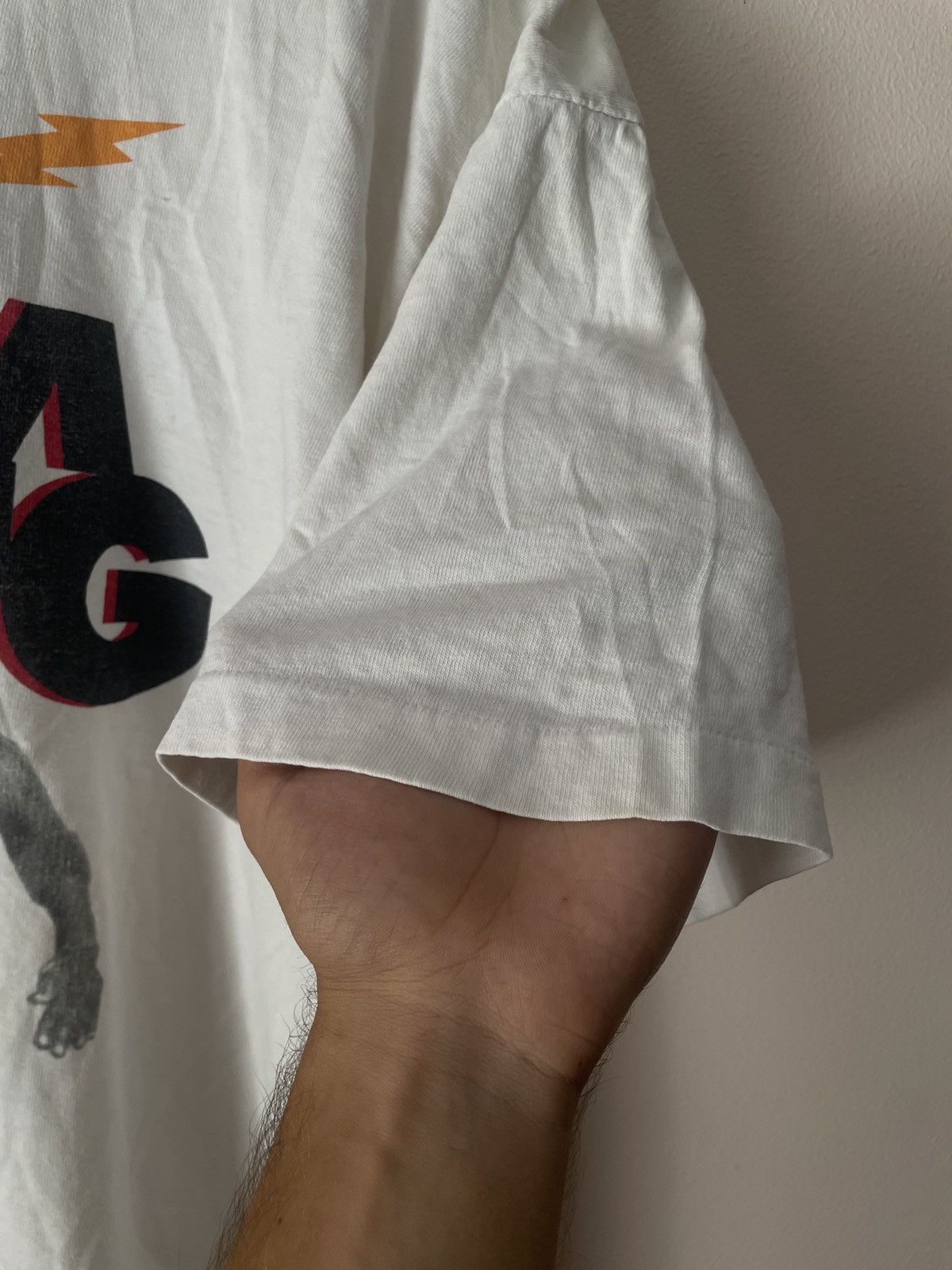 Jordan Brand Vintage 90s Rare Air Jordan Nike Tee Size US L / EU 52-54 / 3 - 13 Thumbnail