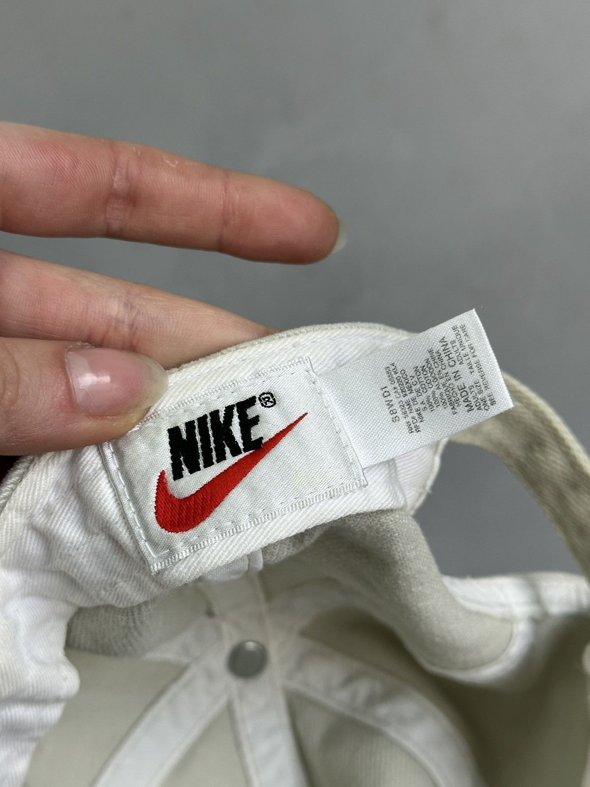 Nike Vintage Nike Cap Hats Y2k Streetwear Rare Faded Distressed Size ONE SIZE - 8 Thumbnail