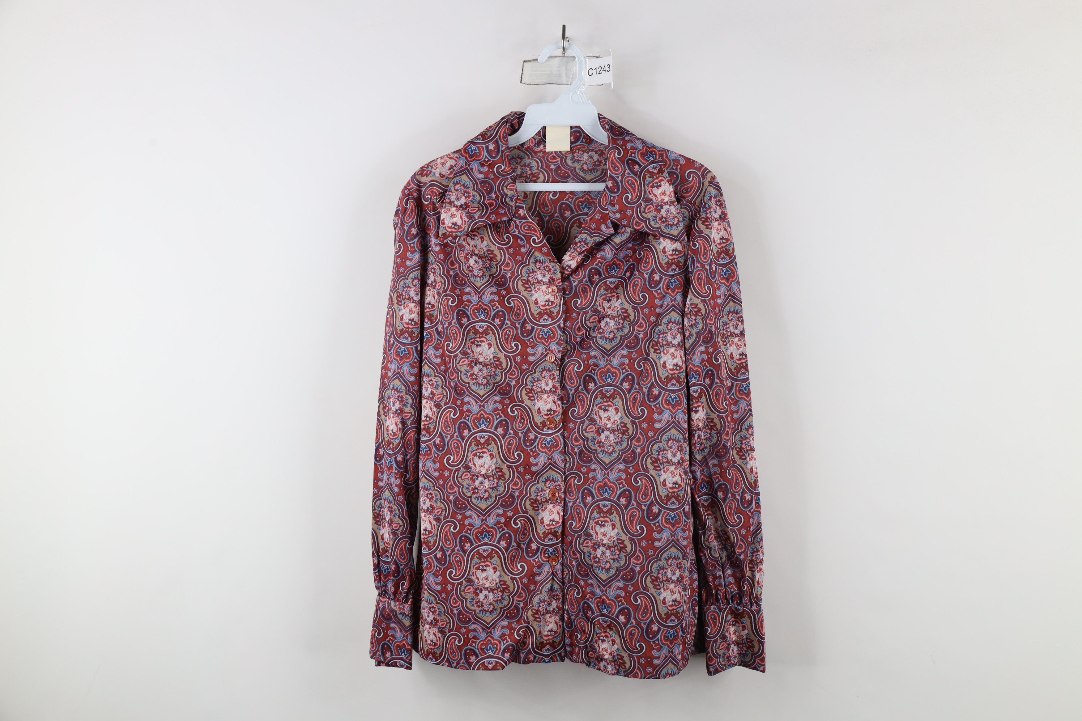 Vintage Vintage 70s Streetwear Knit Collared Button Shirt USA Size M / US 6-8 / IT 42-44 - 1 Thumbnail
