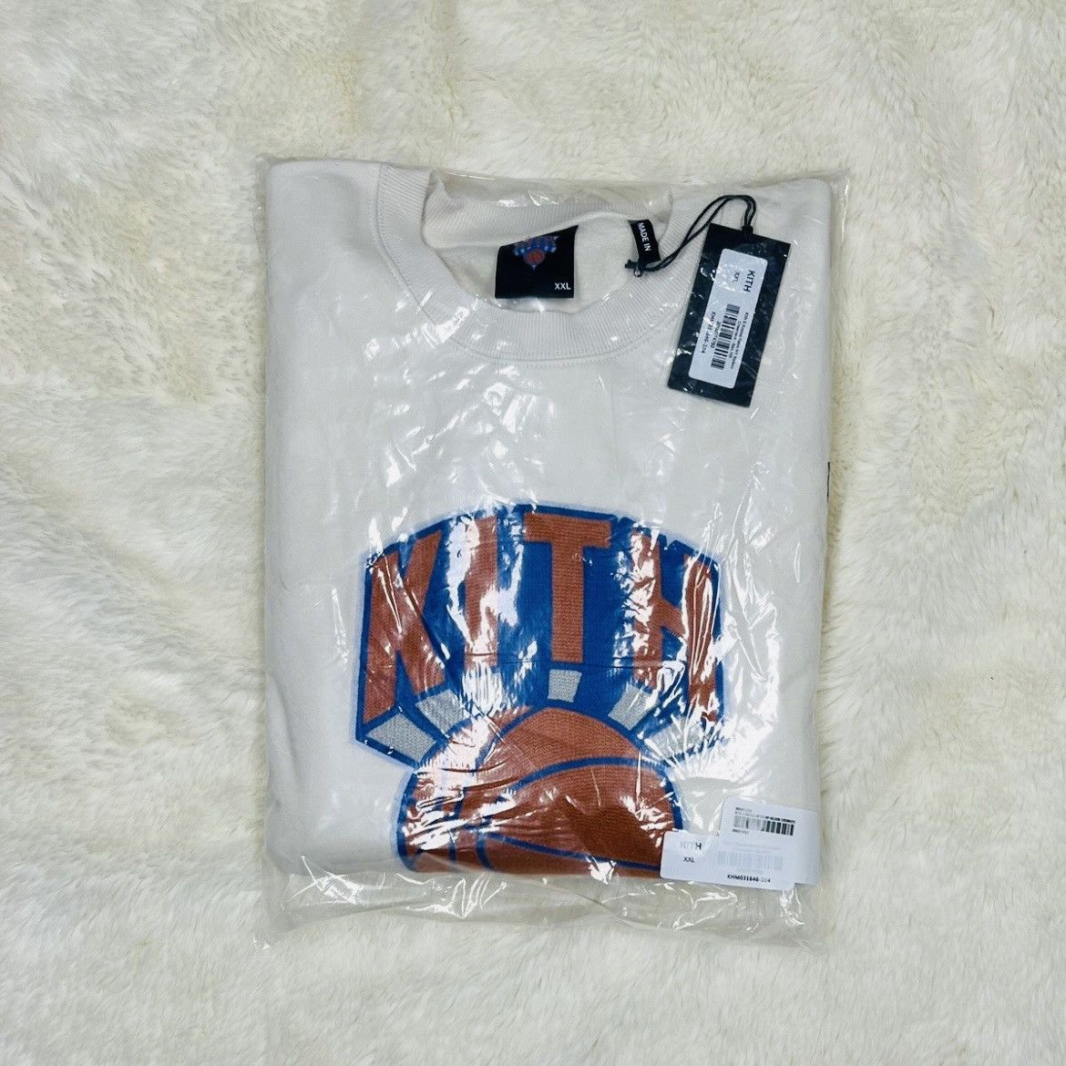 Kith × NBA KITH x New York KNICKS Retro NY Nelson Crewneck Sweater Size US XXL / EU 58 / 5 - 3 Thumbnail