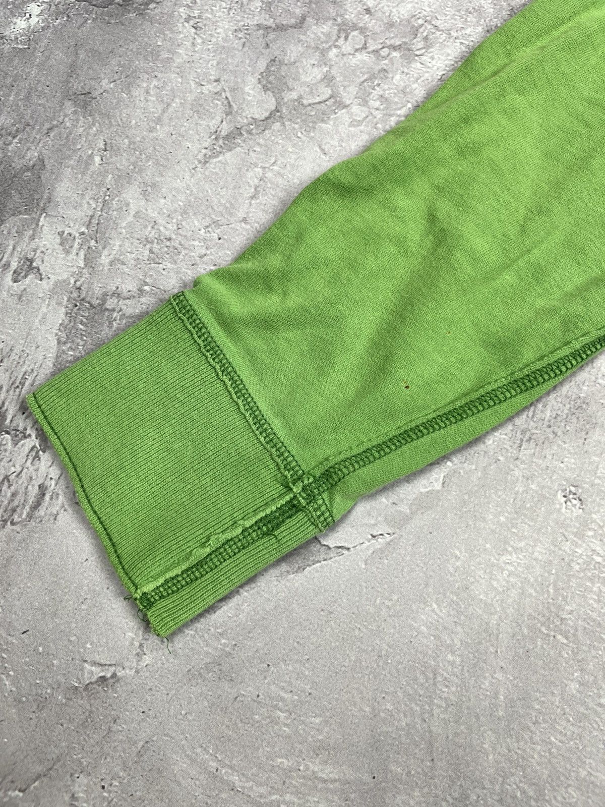 Abercrombie & Fitch Vintage Abercrombie & Fitch Faded Green Long Sleeve T-Shirt Size US S / EU 44-46 / 1 - 6 Thumbnail