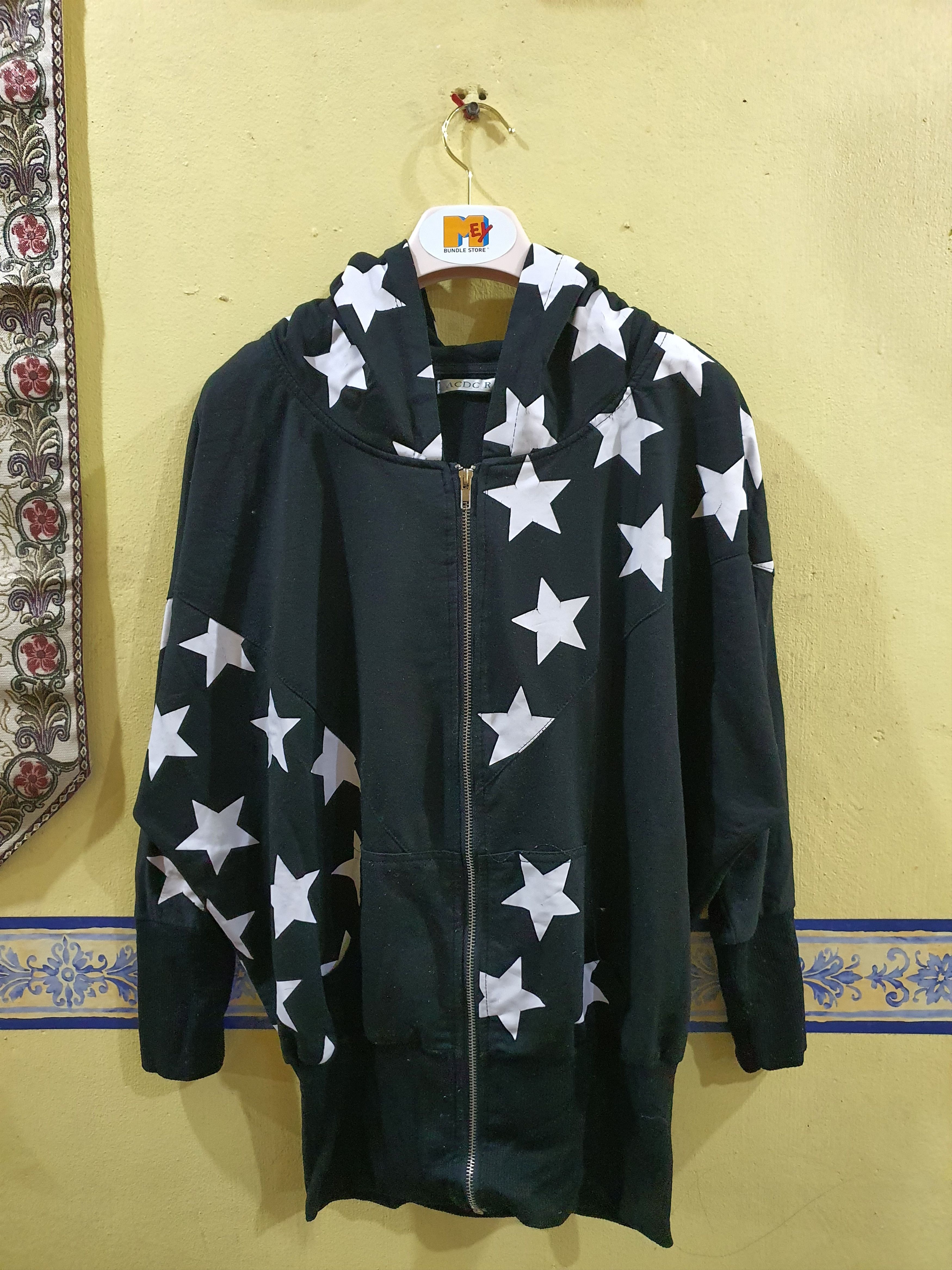 Vintage Acdc Rag STA Pattern Full Zip in black with white stars Size XL / US 12-14 / IT 48-50 - 1 Thumbnail