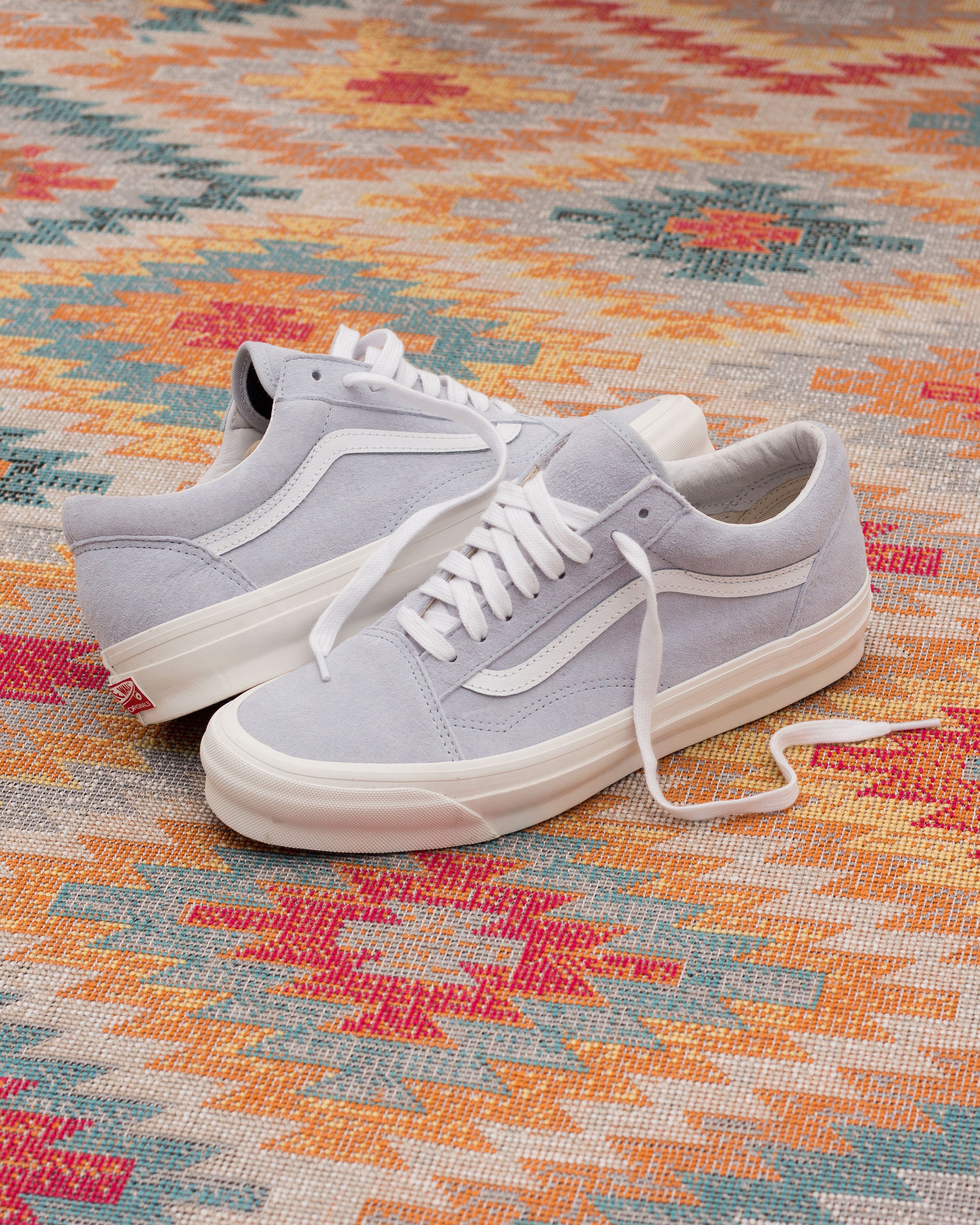 Vans Vault OG Old Skool L Gray Dawn Pig Suede Normcore Size US 9.5 / EU 42-43 - 3 Thumbnail