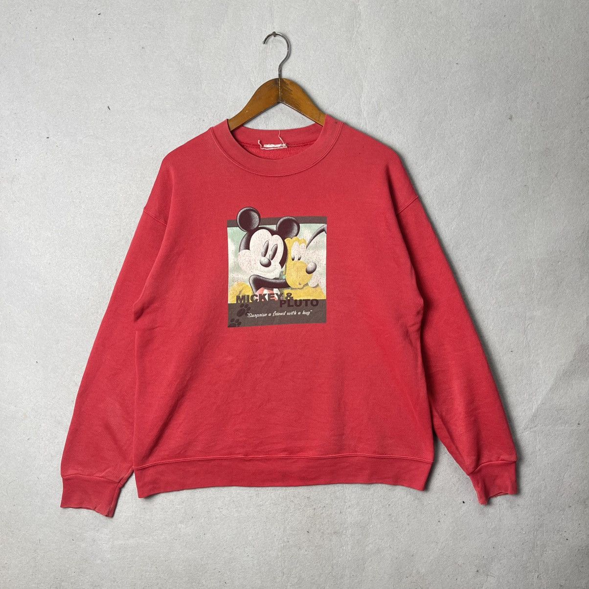 Disney Vintage Mickey & Pluto Graphic Sweatshirt (90s) Size US L / EU 52-54 / 3 - 1 Thumbnail
