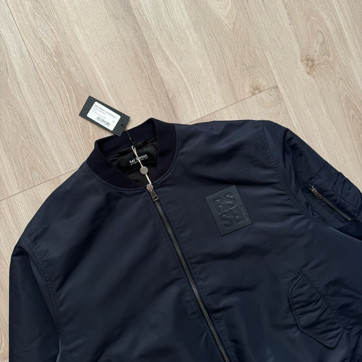 Raf Simons Raf Simons SS23 Leather Patch Logo Bomber Jacket Size US L / EU 52-54 / 3 - 2 Thumbnail