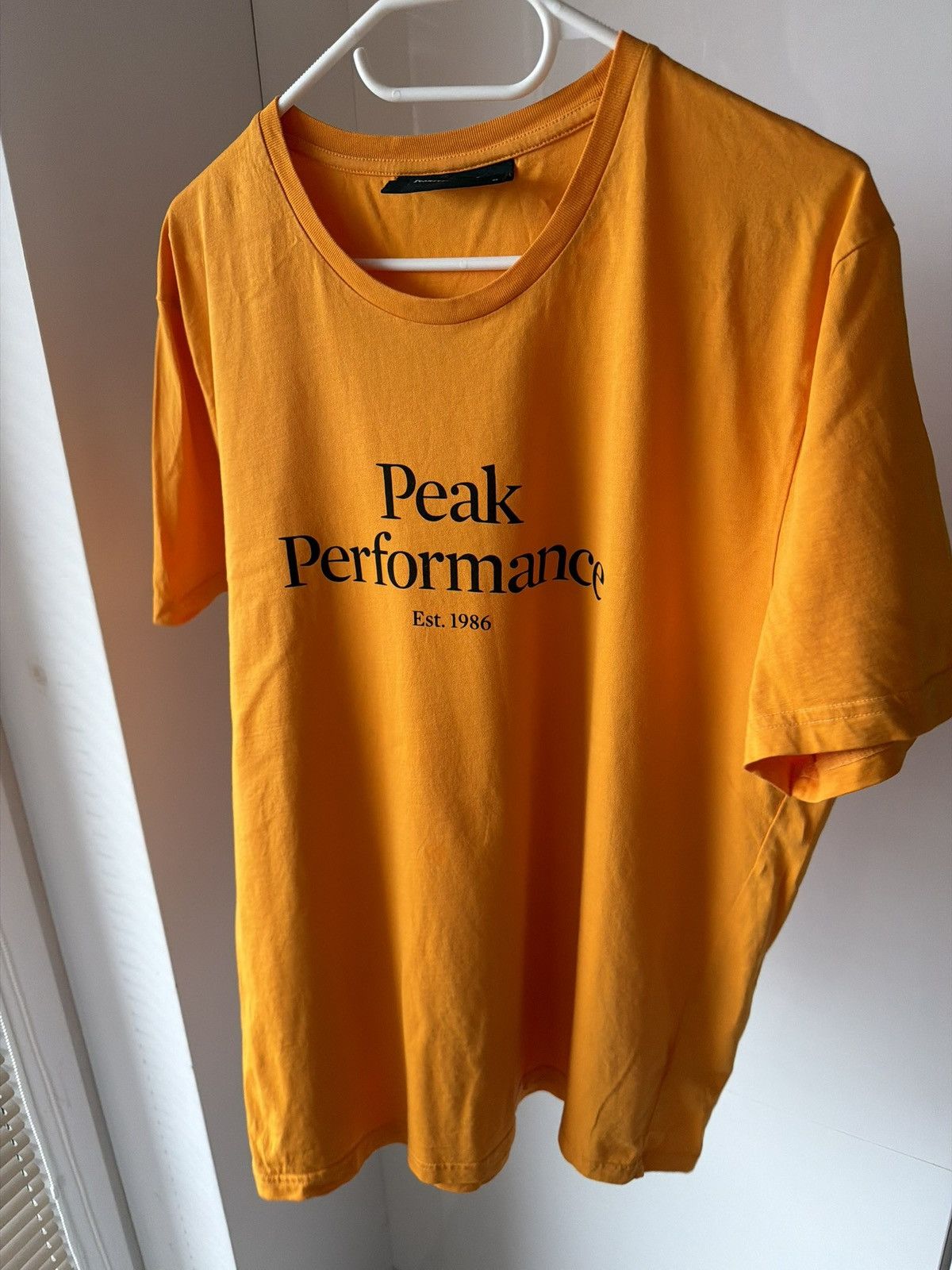 Peak Performance Peak Performance Mens Orig Tee Size US XL / EU 56 / 4 - 1 Thumbnail