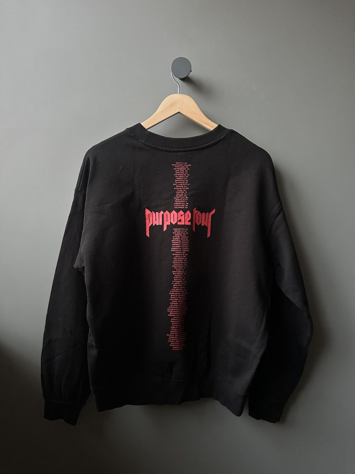 H&M H&M Justin Bieber Purpose Tour Size L Size US L / EU 52-54 / 3 - 4 Thumbnail