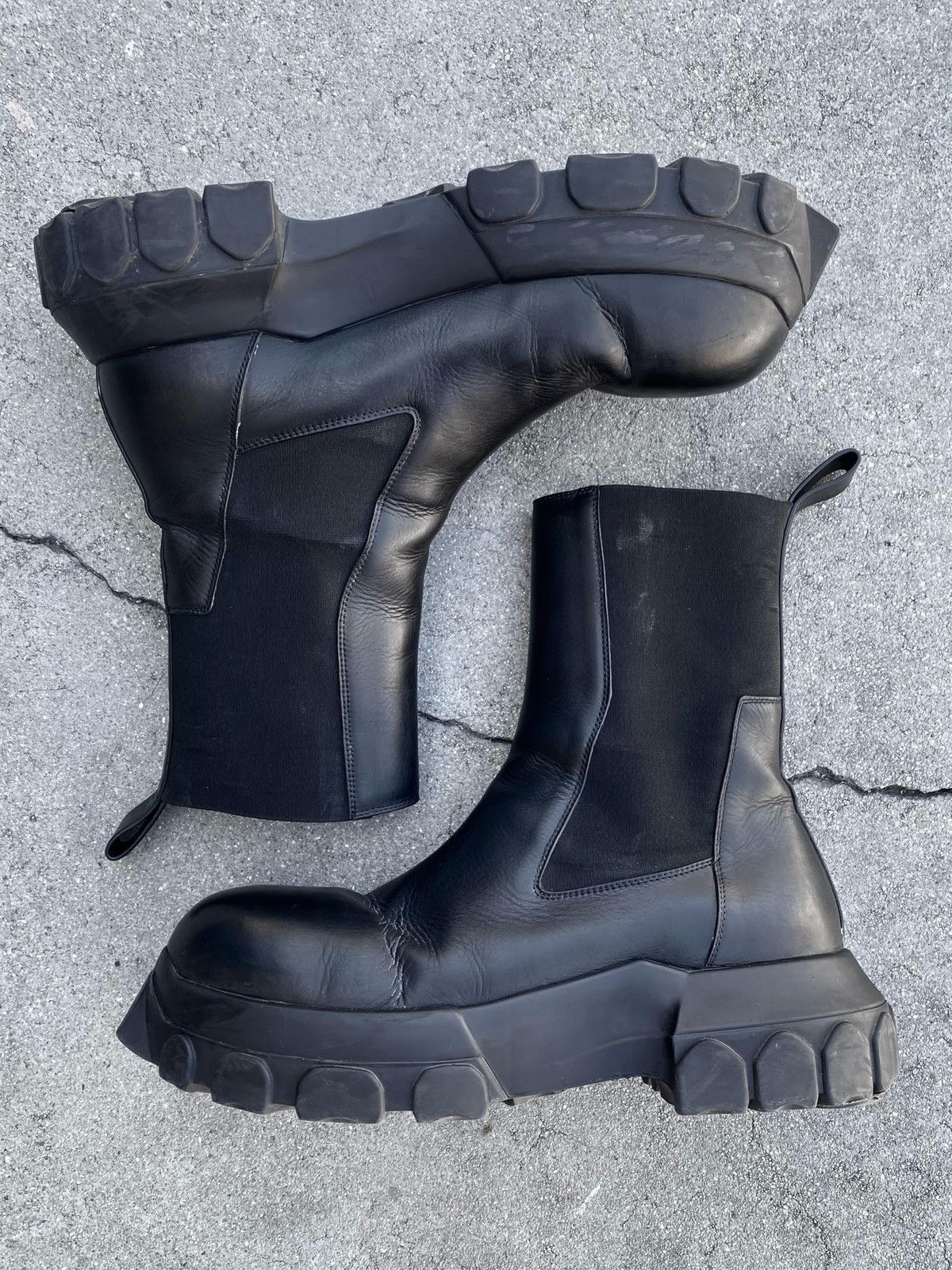 Rick Owens RICK OWENS BOZO TRACTOR BOOTS Size US 11 / EU 44 - 1 Thumbnail