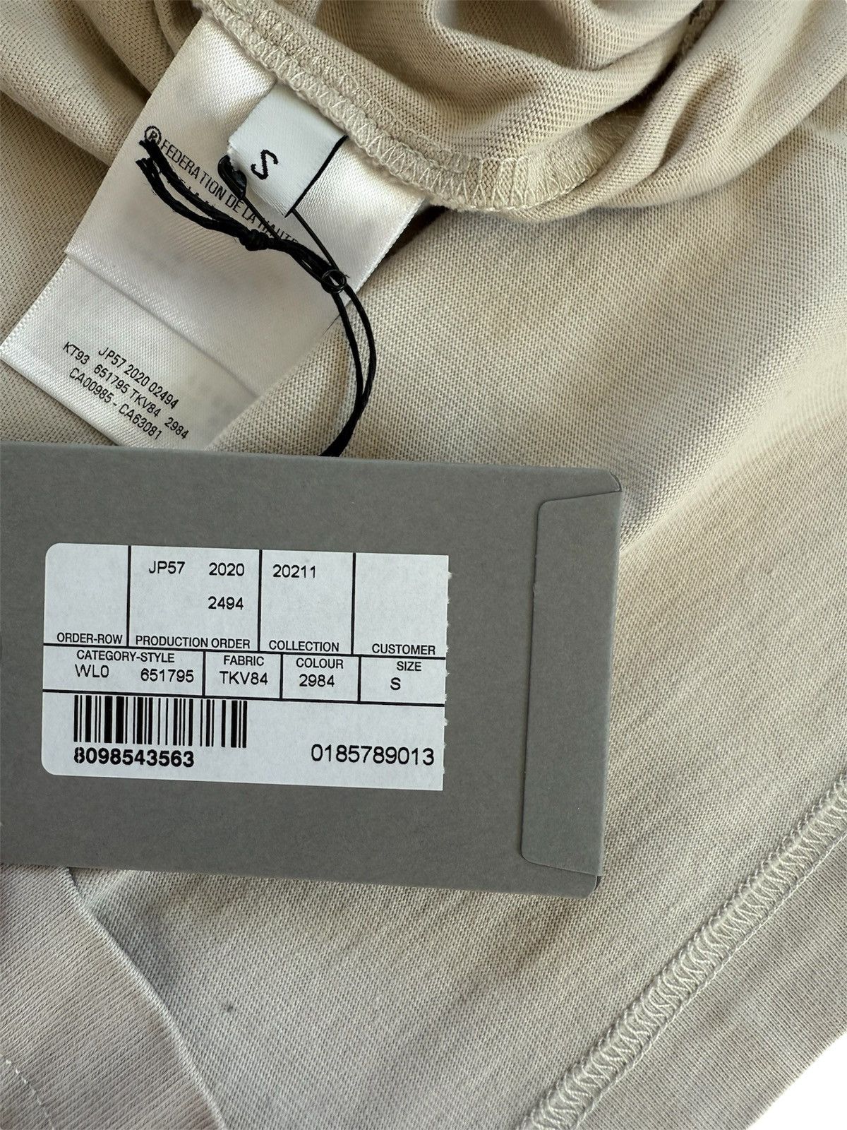 Balenciaga Balenciaga Fashion Week Tee Size US L / EU 52-54 / 3 - 7 Thumbnail