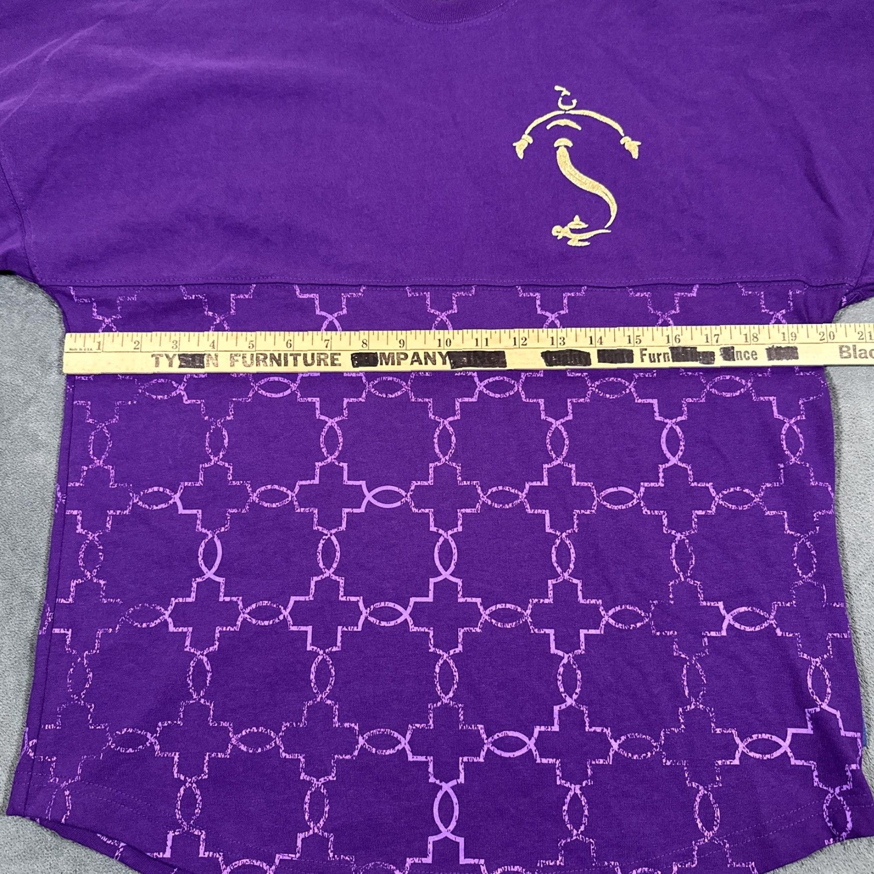 Disney VINTAGE? No — Disney Aladdin Spirit Jersey Shirt Womens XS Long Sleeve Genie Glitter Graphic Crew Neck Purple Size XS / US 0-2 / IT 36-38 - 6 Thumbnail