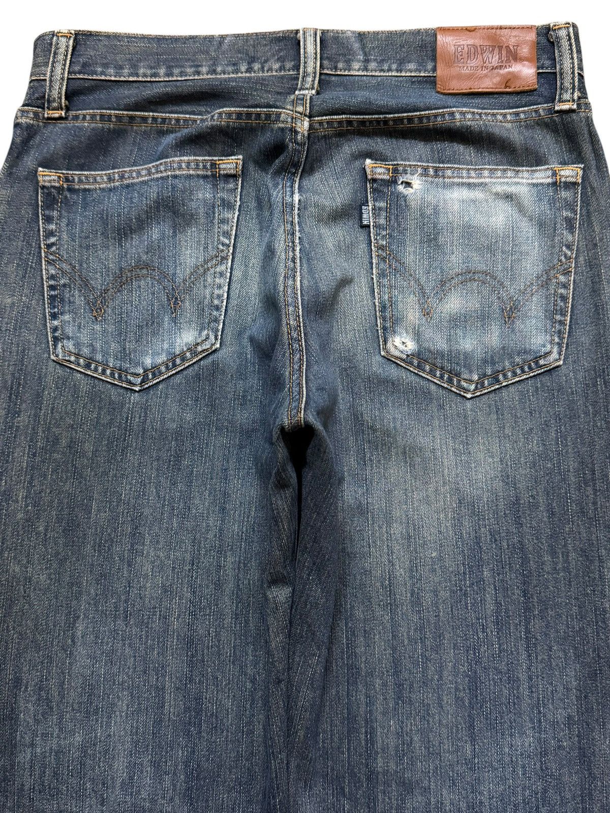 Edwin Vintage 90s Japan Edwin Blue Faded Wash Distressed Jeans Size US 32 / EU 48 - 4 Thumbnail