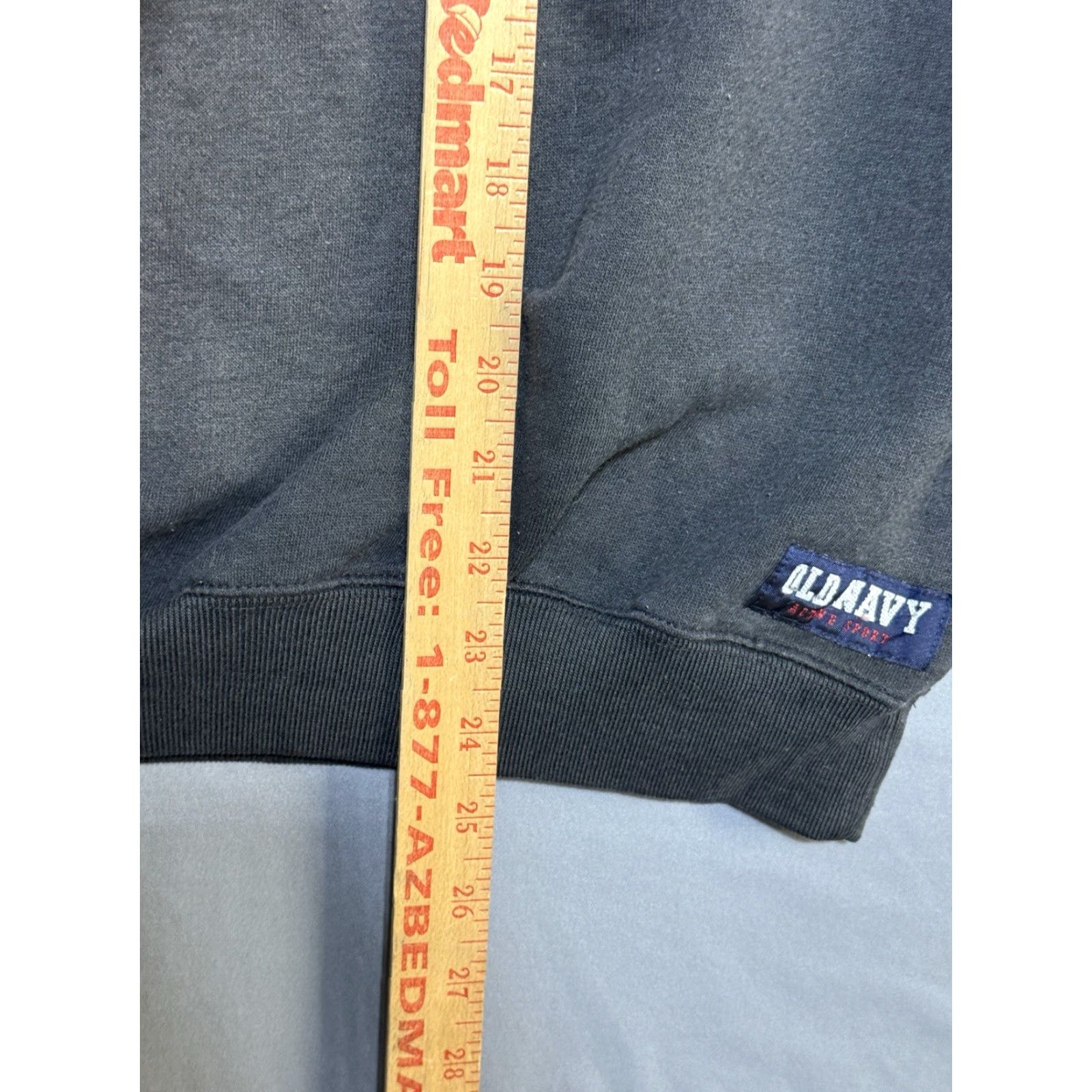 Old Navy VINTAGE Old Navy Sweatshirt Mens XL Black Gray Crewneck Grunge Thick Cotton Pullover Long Sleeve Solid 2000s Size US XL / EU 56 / 4 - 4 Thumbnail