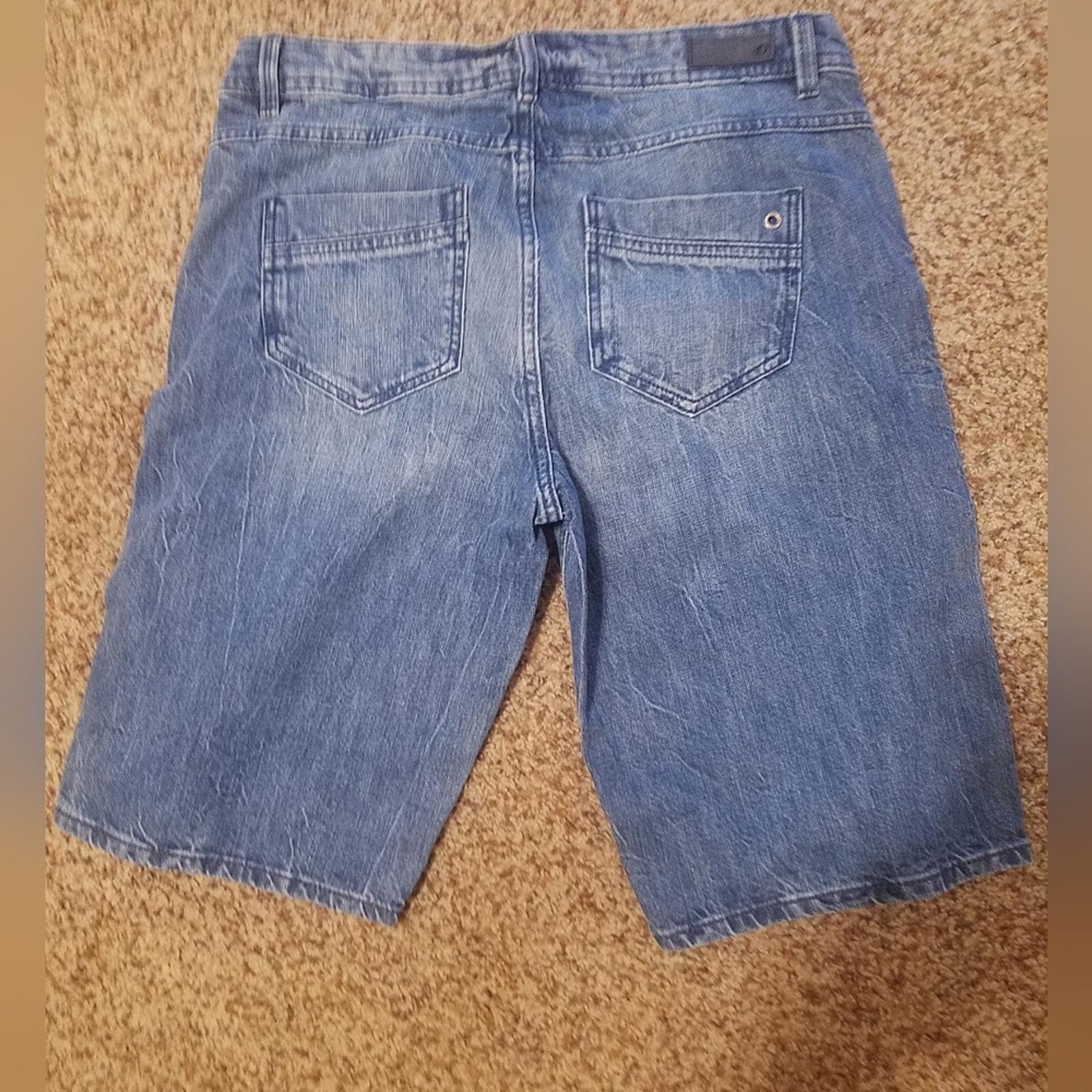 Designer S Oliver Denim Bermuda Shorts Size 30 Size 30" / US 8 / IT 44 - 2 Thumbnail