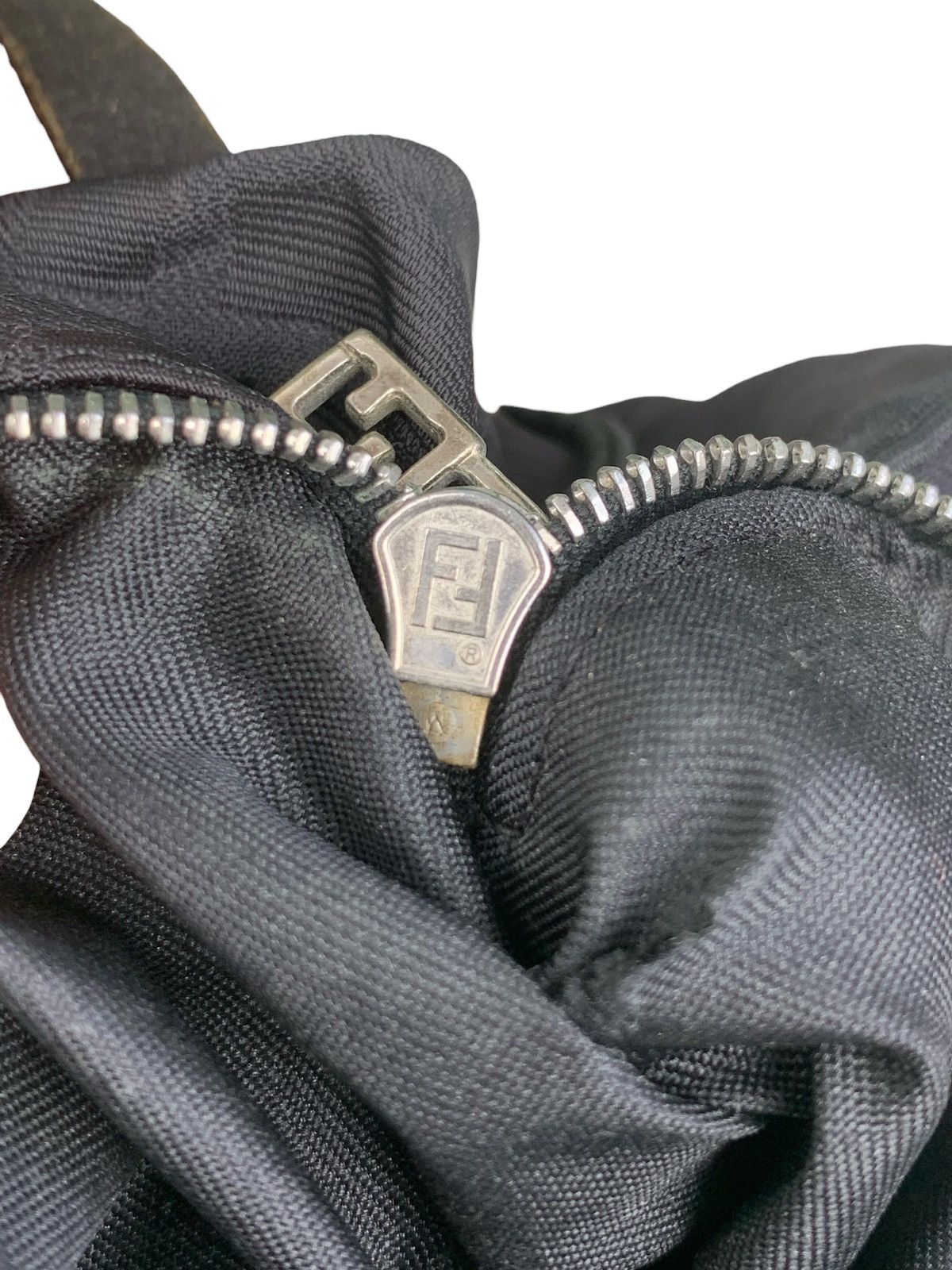 Fendi Authentic vintage Fendi zucca tote bag black nylon. Size ONE SIZE - 17 Thumbnail