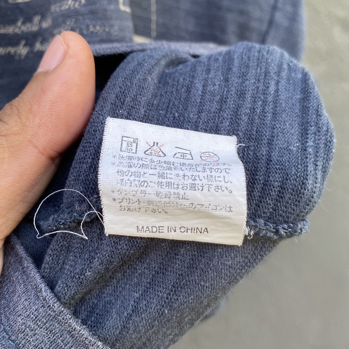 Japanese Brand Thrashed Faded Vintage Y2K Giesha ERD GRUNGE GRAIL OG TEE Size US M / EU 48-50 / 2 - 7 Thumbnail