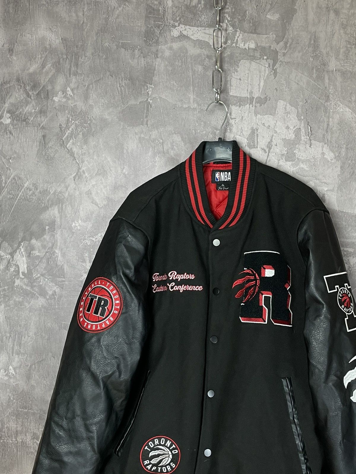 NBA × Vintage Vintage Toronto Raptors Bomber Jacket Racing Style Y2K Size US L / EU 52-54 / 3 - 4 Thumbnail