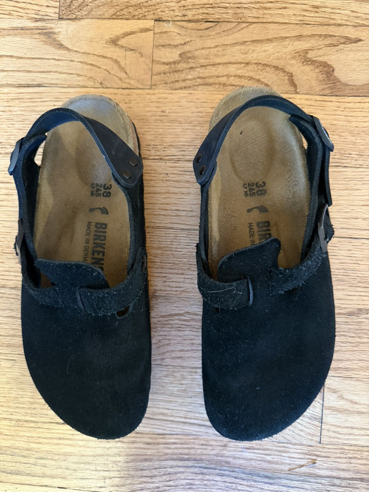Birkenstock Tokio Black Suede size 7/7.5 US