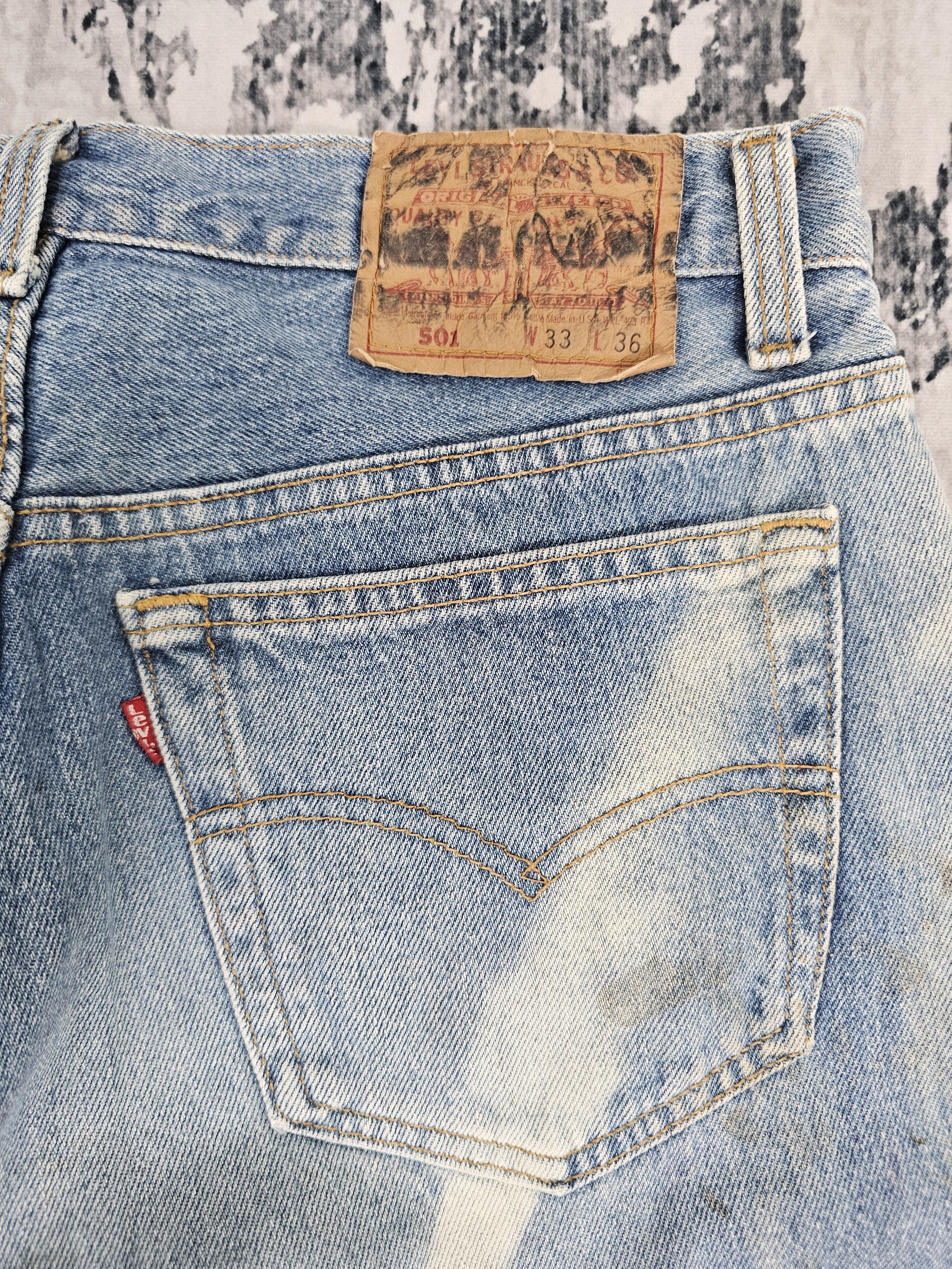Levi's Vintage Clothing Vtg 90's LEVIS 501 Bleached Blue Jeans Made In USA L0566 Size US 31 - 9 Thumbnail