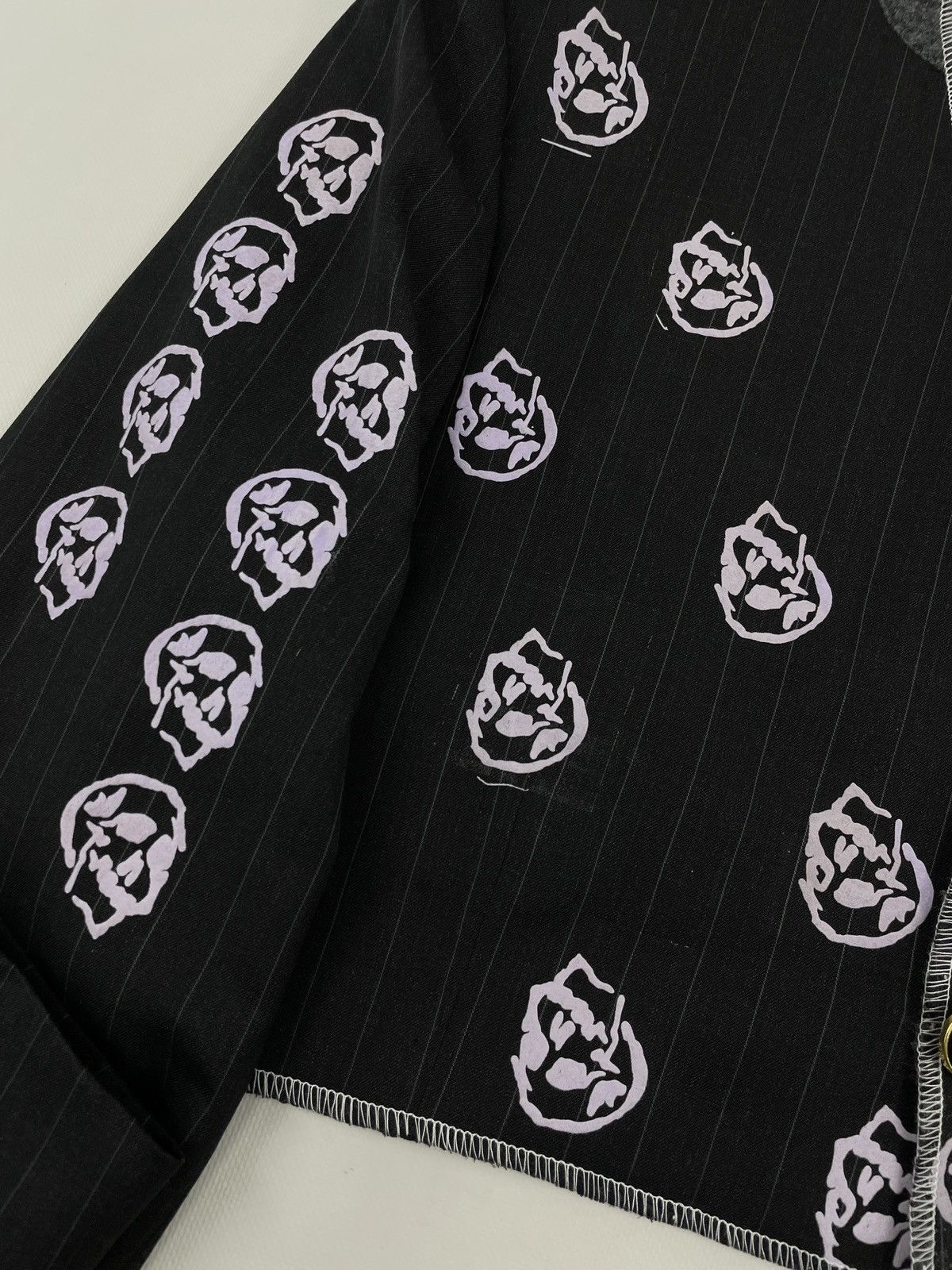 Yves Saint Laurent VTG SAINT LAURENT Wool YSL Logo Skulls Blazer Cropped Jacket Size 52L - 17 Thumbnail