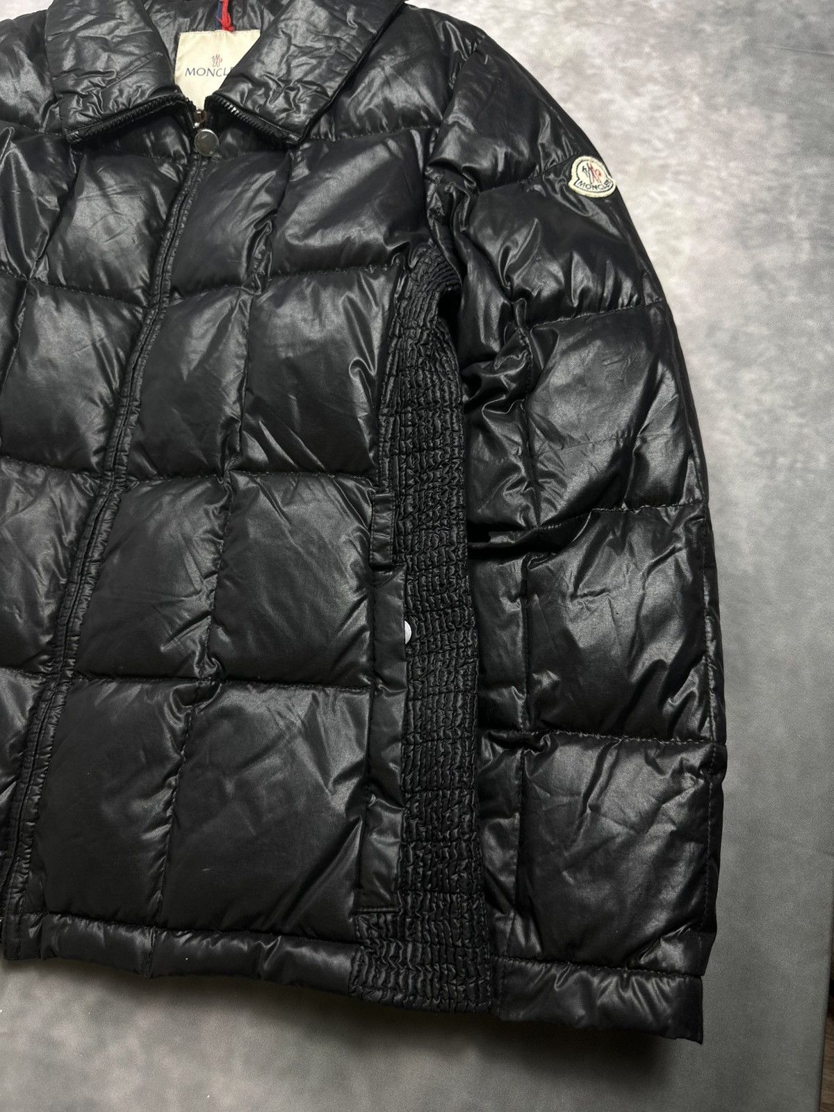 Moncler Vintage Moncler Puffer Jacket down big logo patch luxury Size L / US 10 / IT 46 - 3 Thumbnail