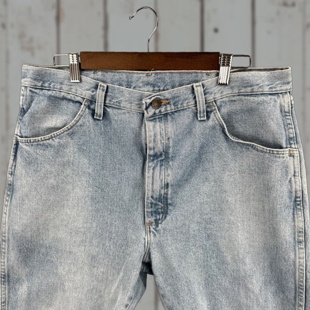 Denime VINTAGE Rustler Men Denim Shorts 9 Inseam 36 Blue Distressed Flat Front Casual 90s Americana Mens Size US 36 / EU 52 - 1 Thumbnail